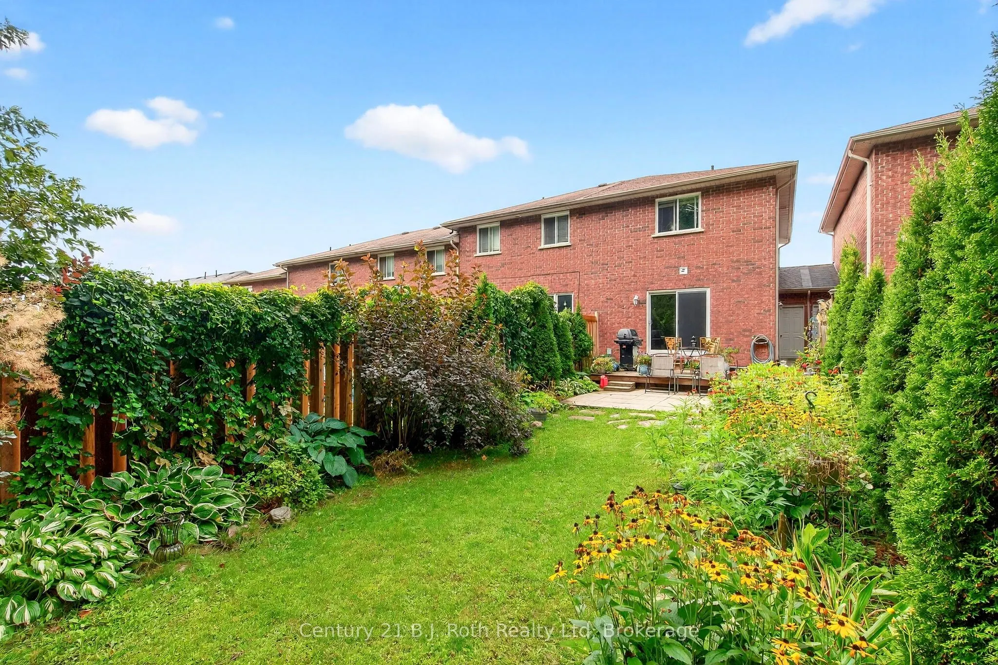 156 Southwinds Crescent