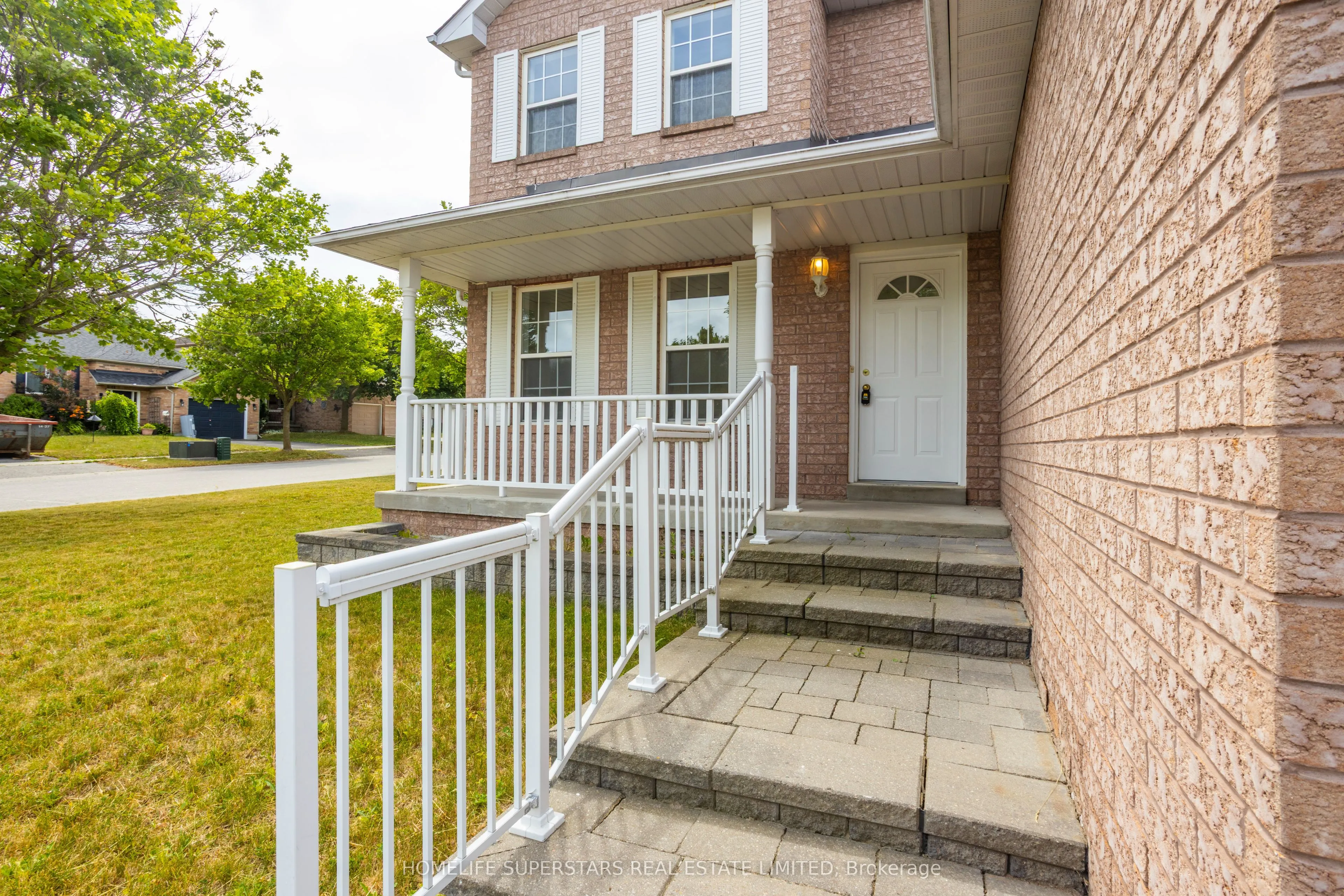 13 Draper Crescent