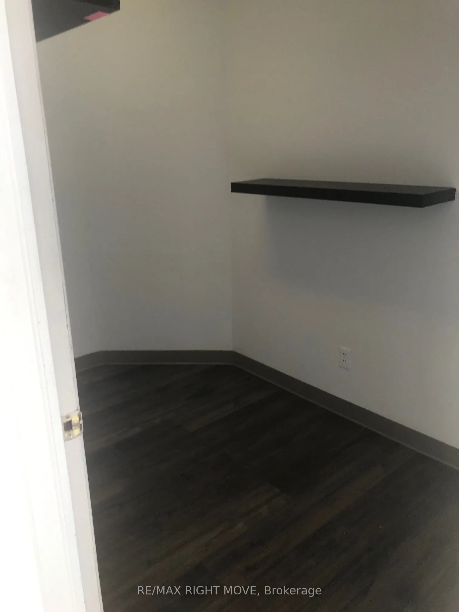 575 West Street S, #3B