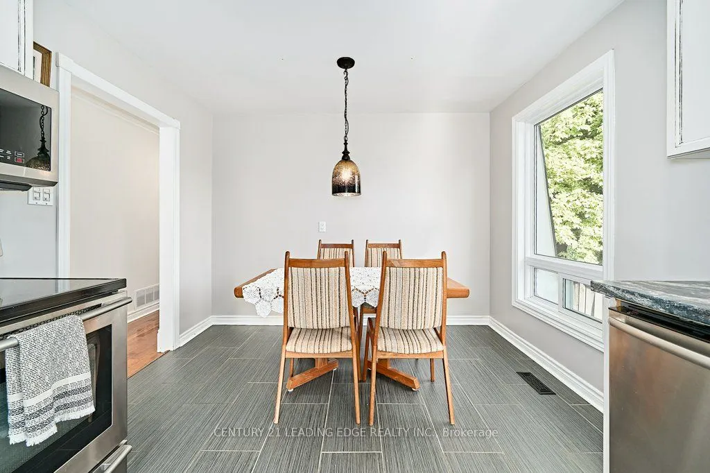 25 Eileen Drive