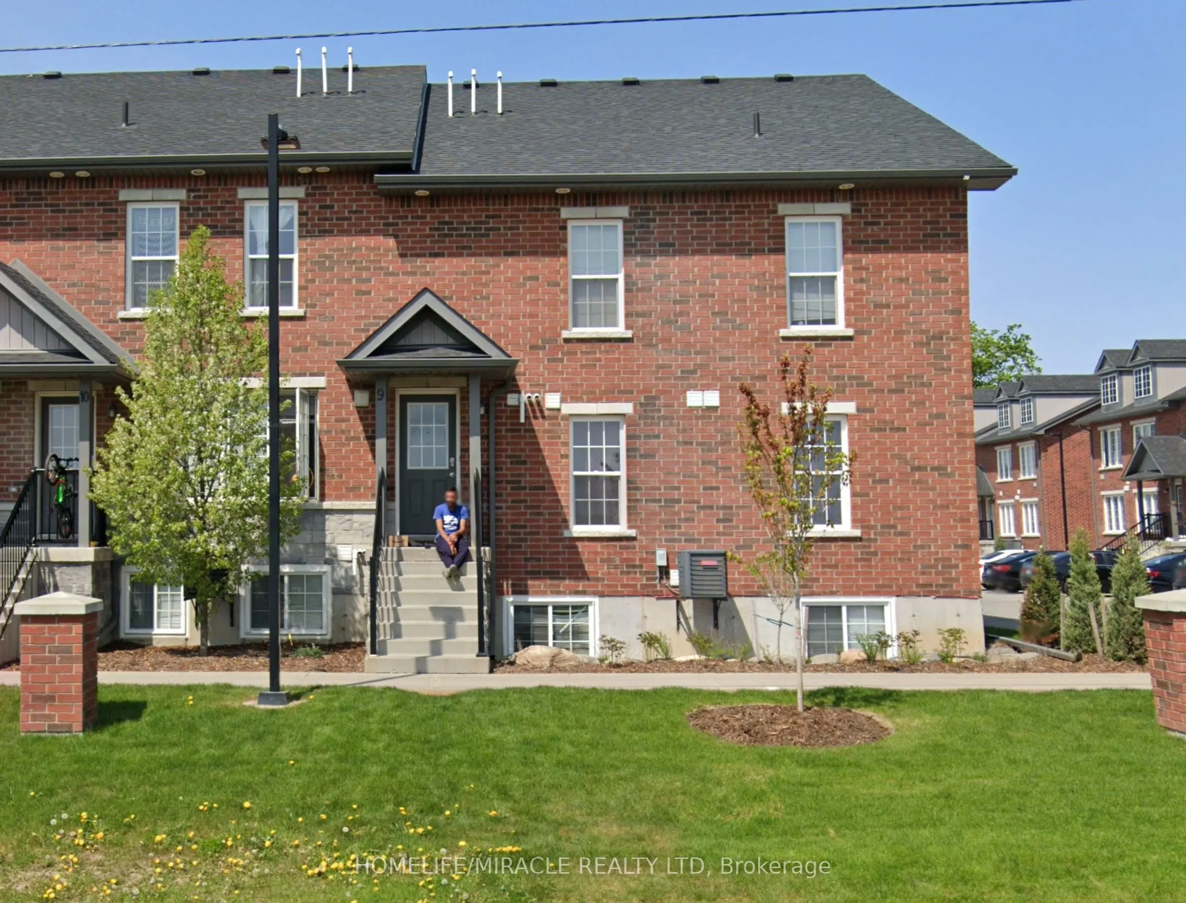 252 Penetanguishene Road, #9