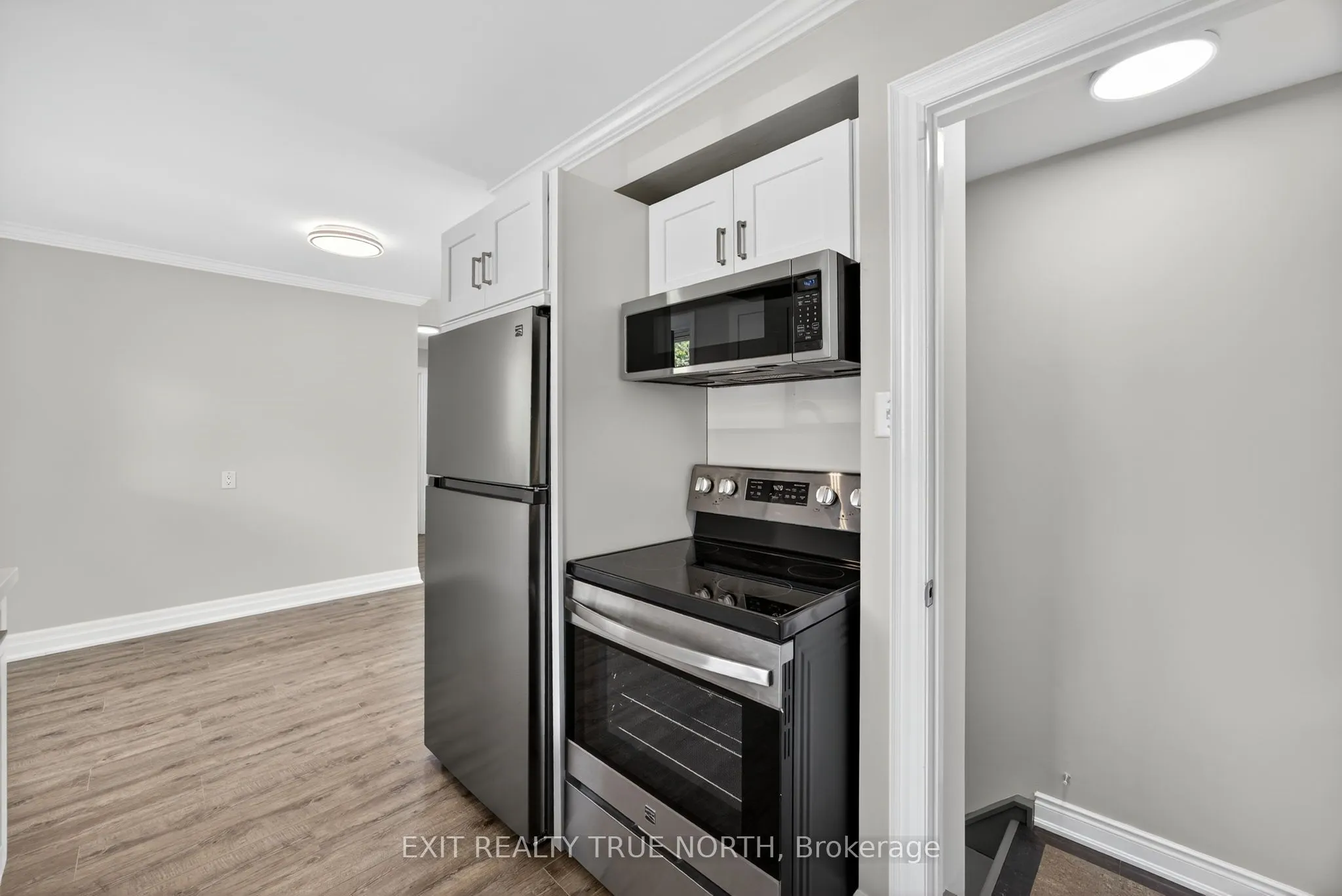 23 Janine Street