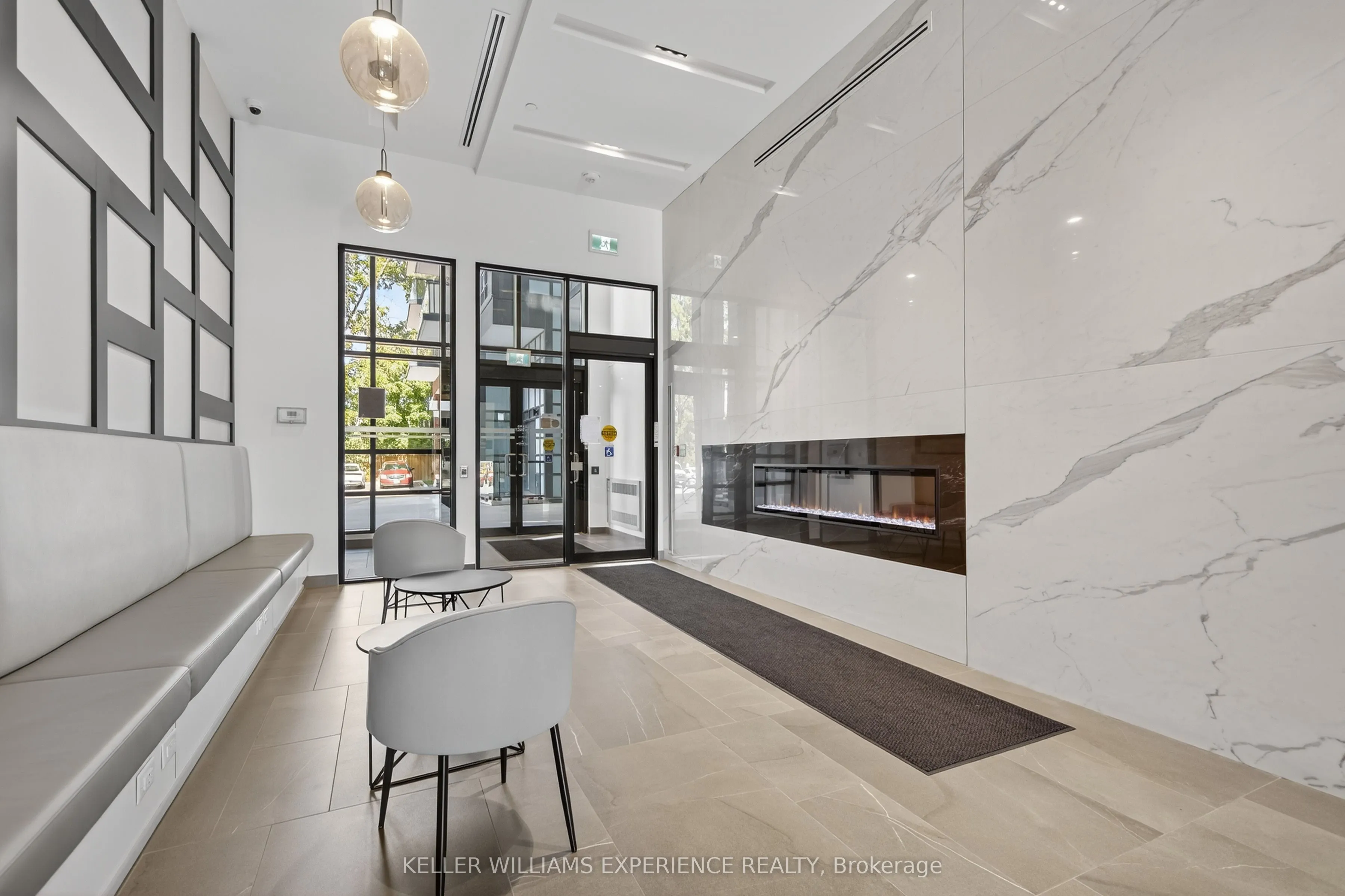 681 Yonge Street, #328
