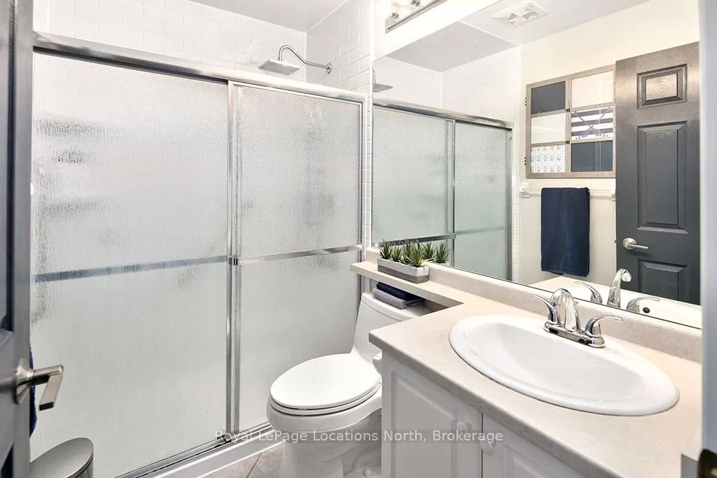 918 Cedar Pointe Court, #11