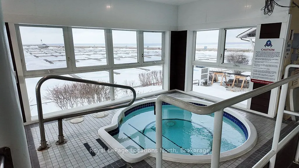 918 Cedar Pointe Court, #11