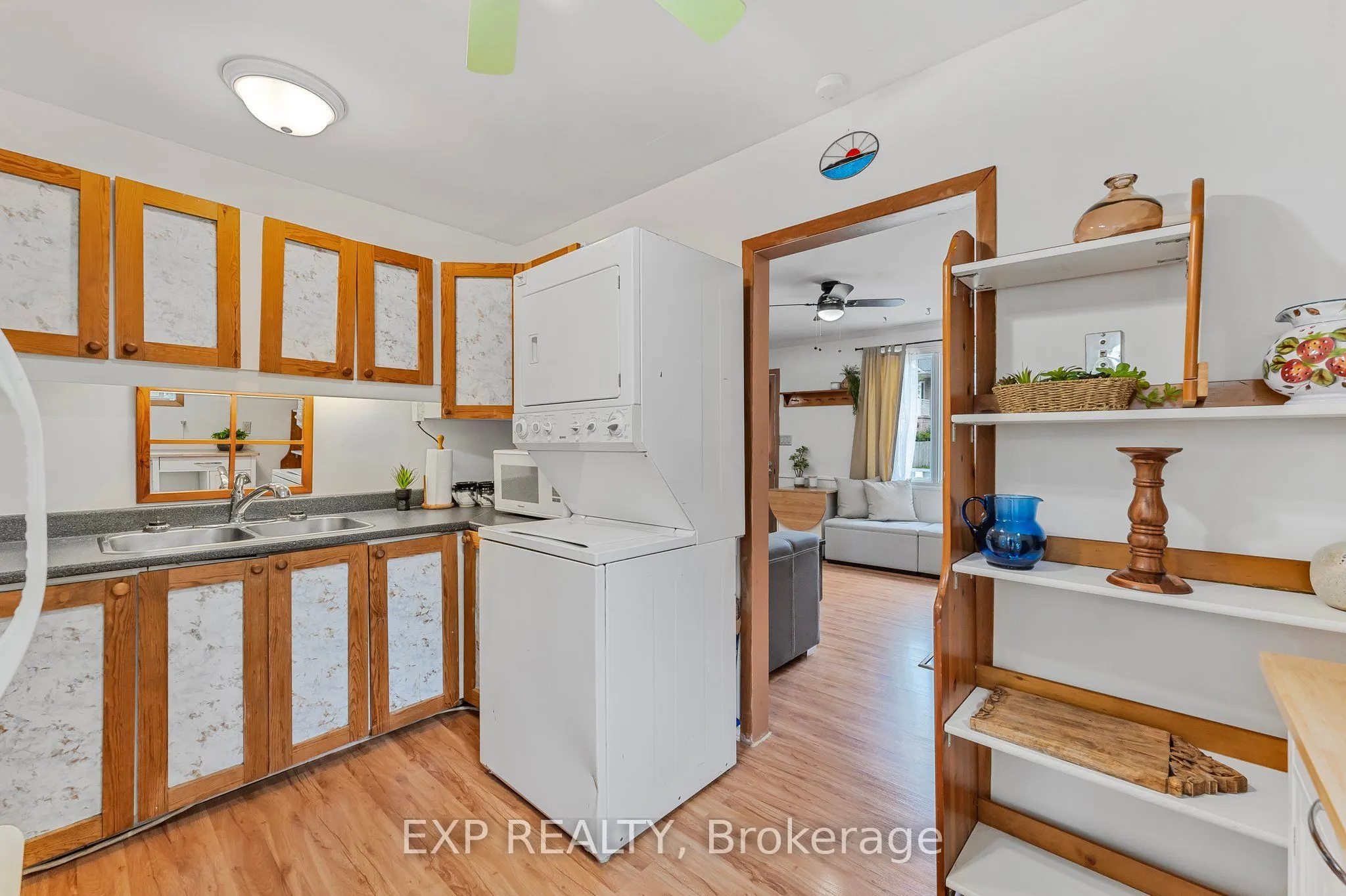 43 68th Street N