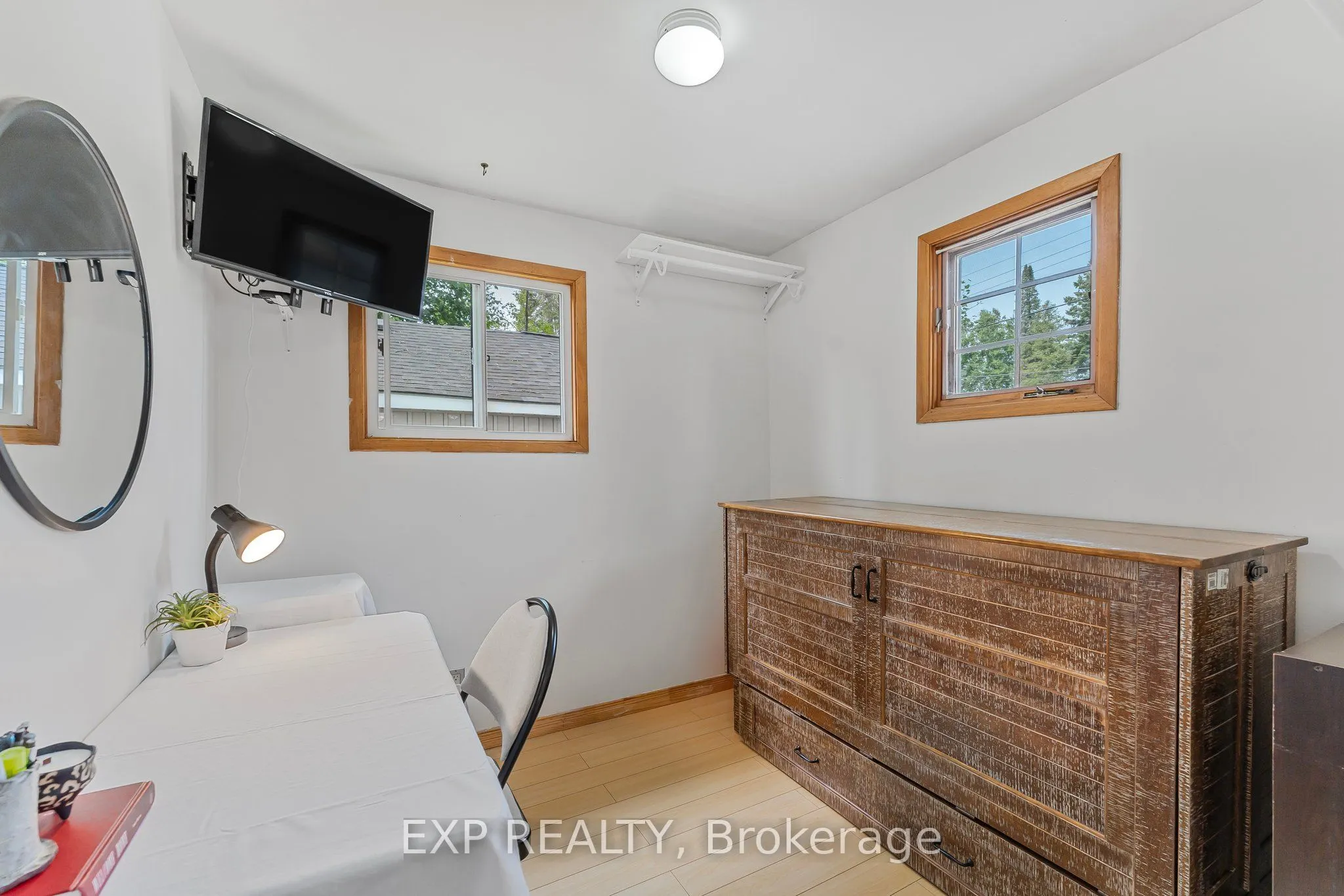 43 68th Street N