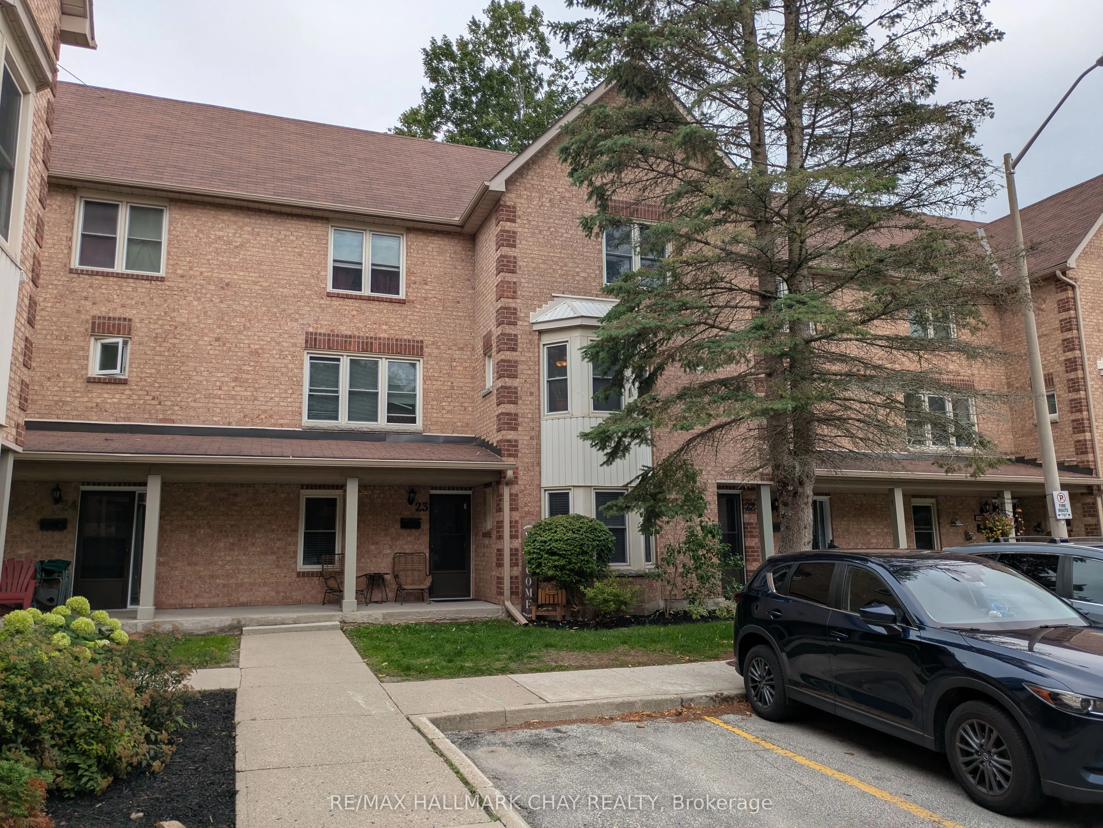 119 D'ambrosio Drive, #22