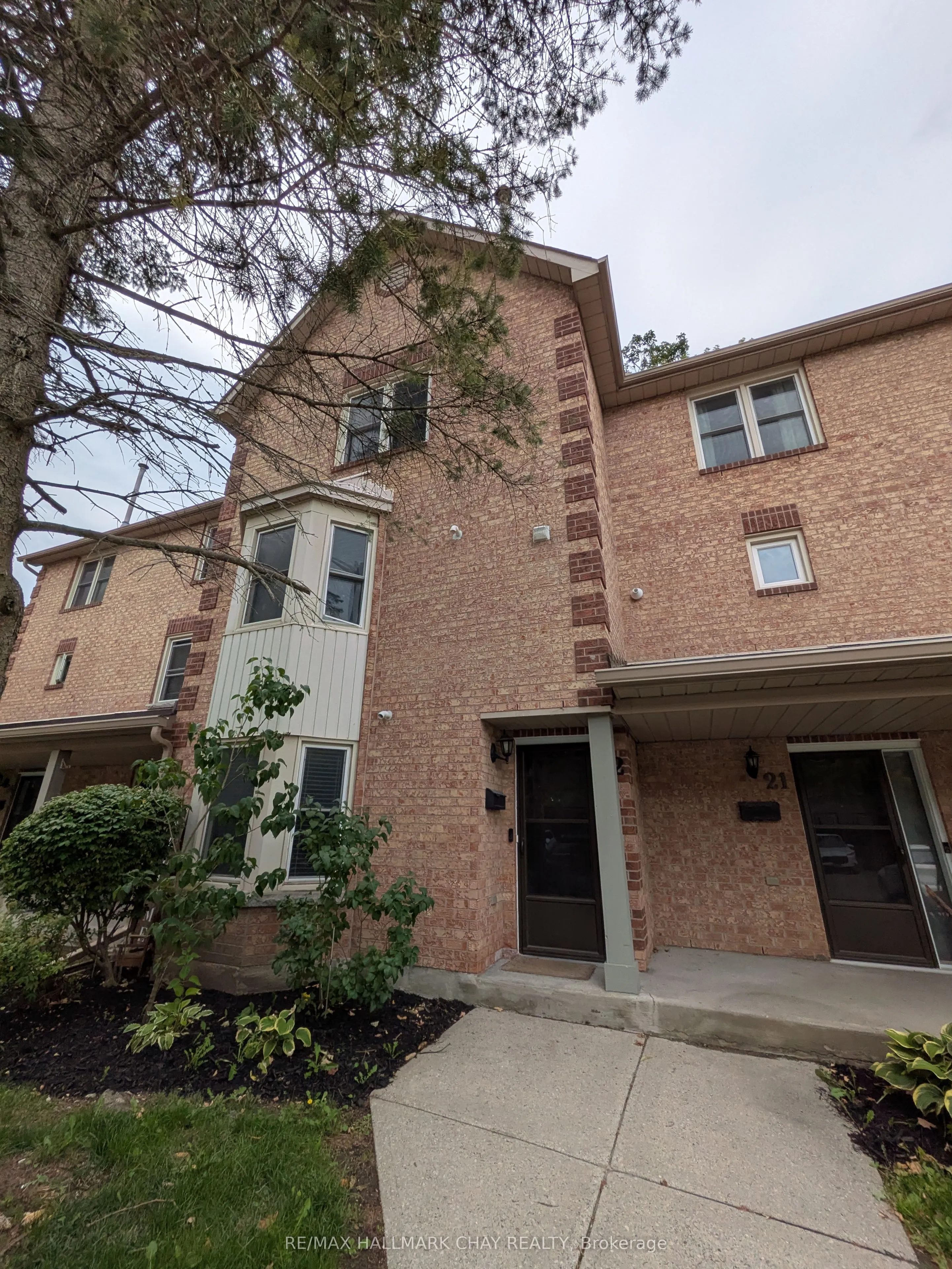 119 D'ambrosio Drive, #22