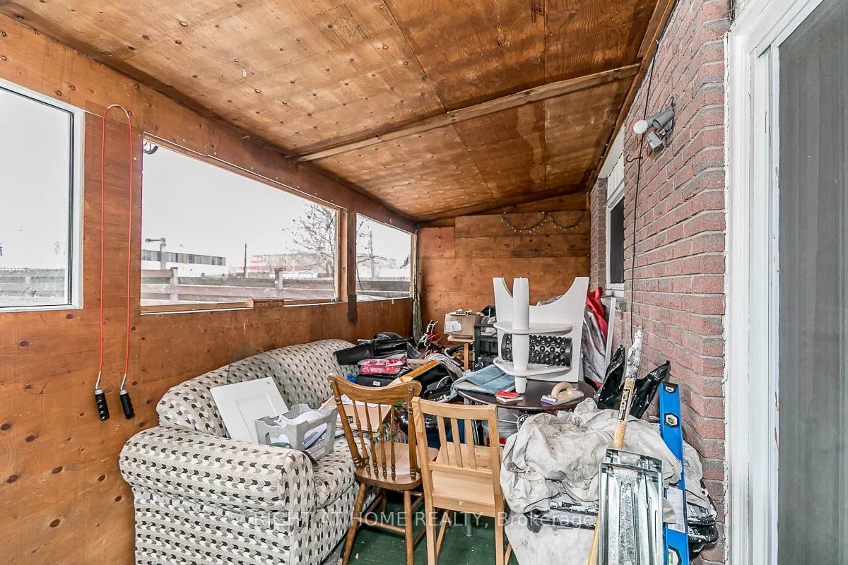 20 Carlton Road, #Lower