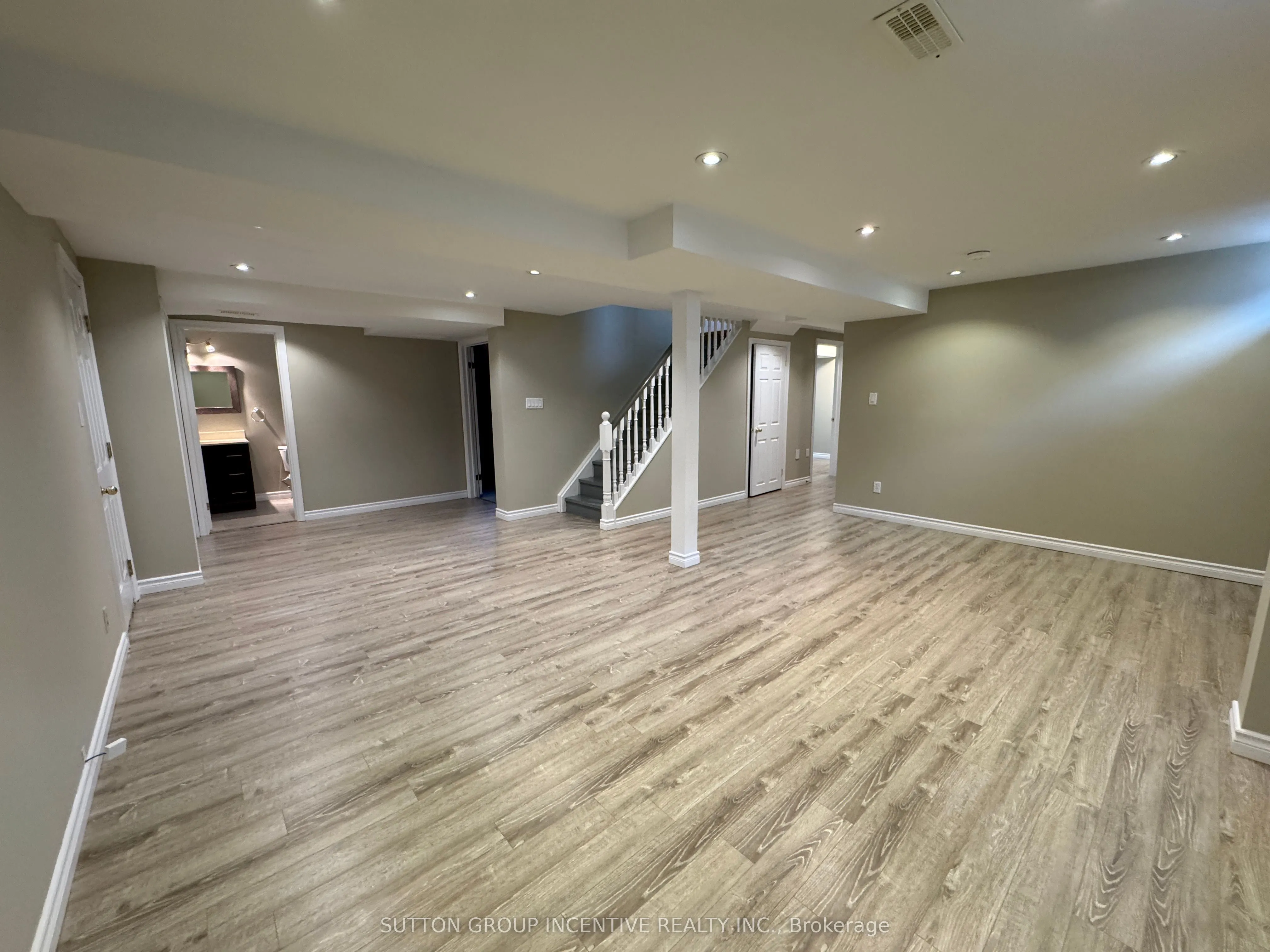 30 Country Lane
