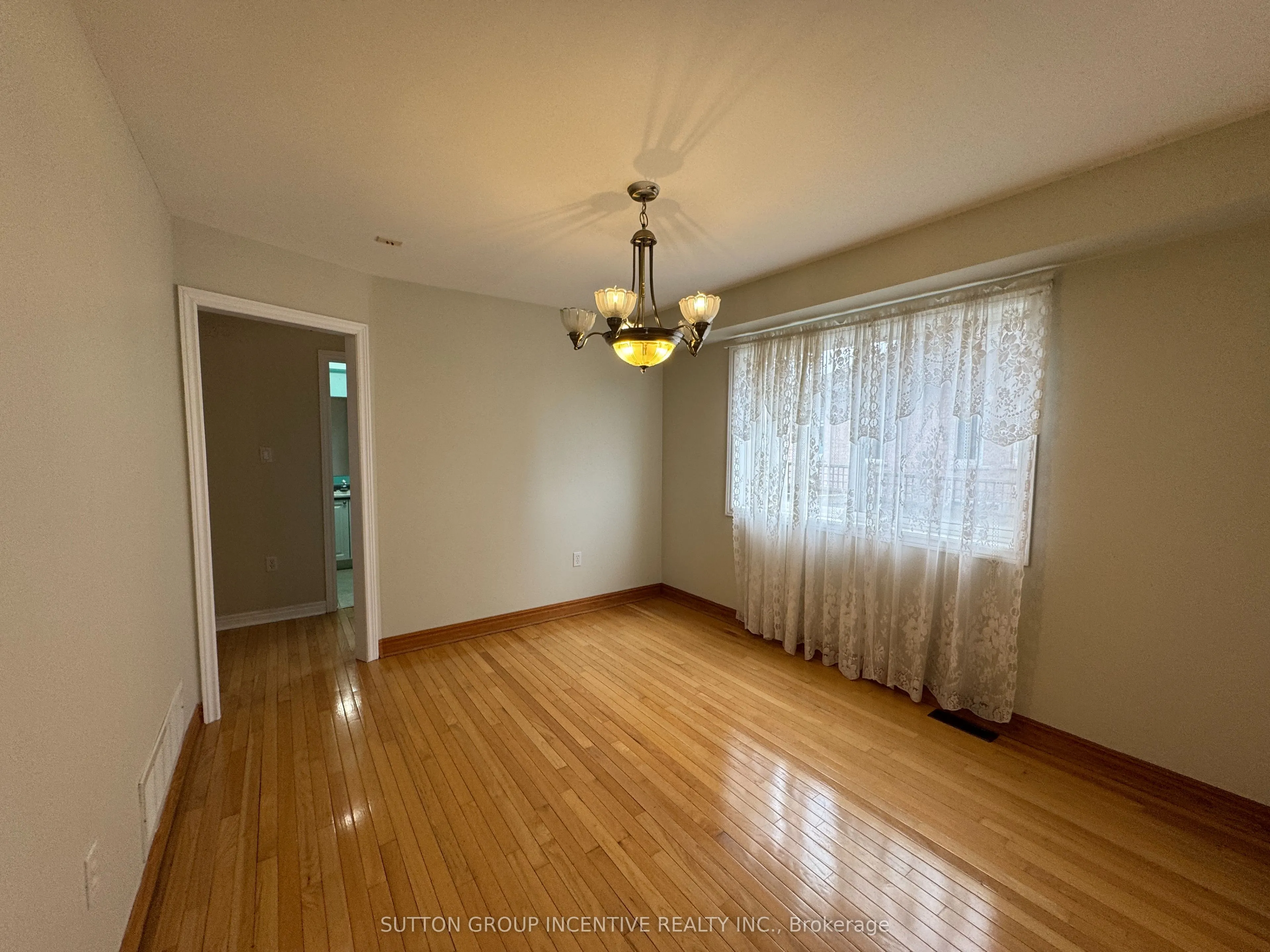 30 Country Lane