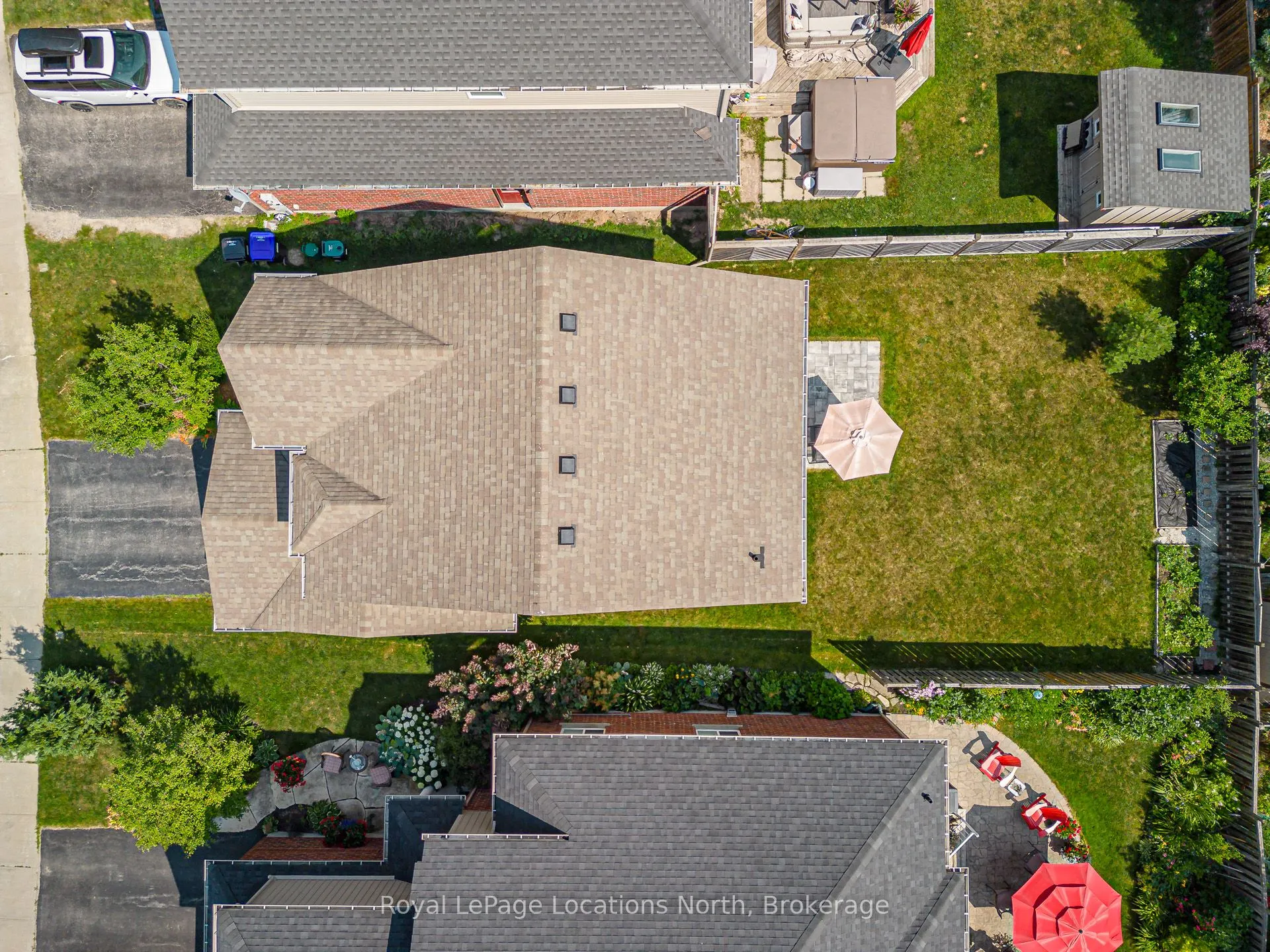 3 Davis Street