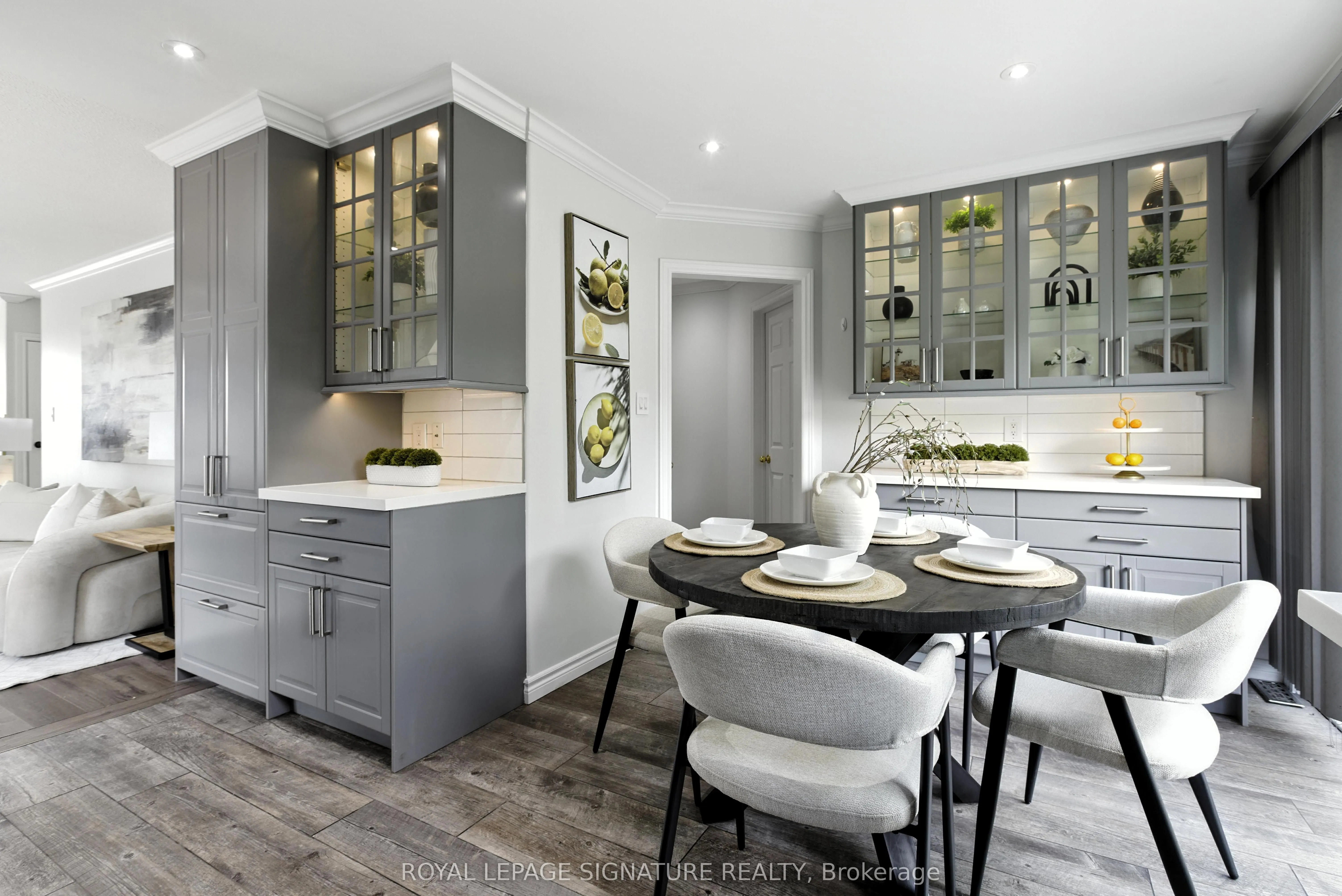 20 Pacific Avenue, #Main