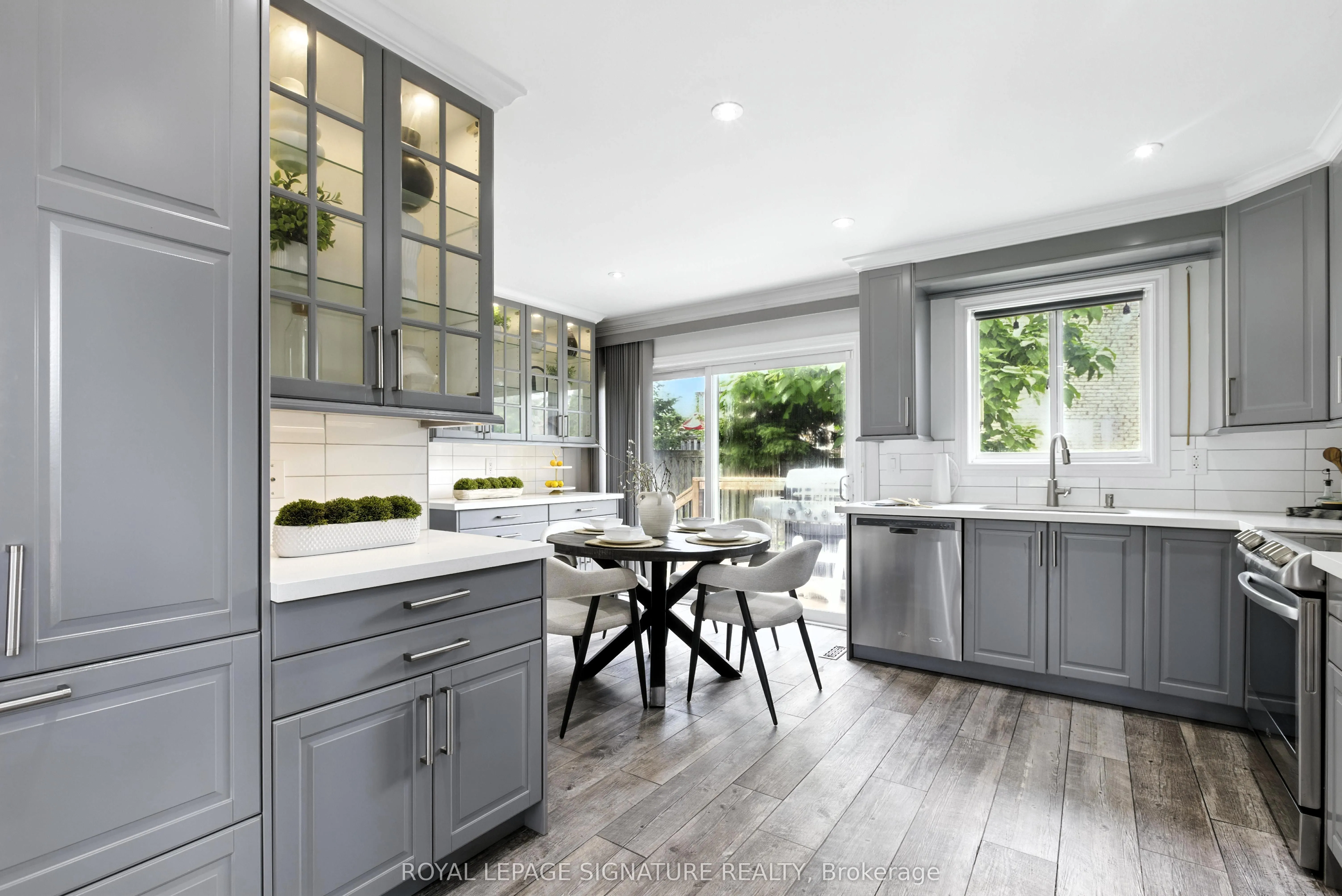 20 Pacific Avenue, #Main