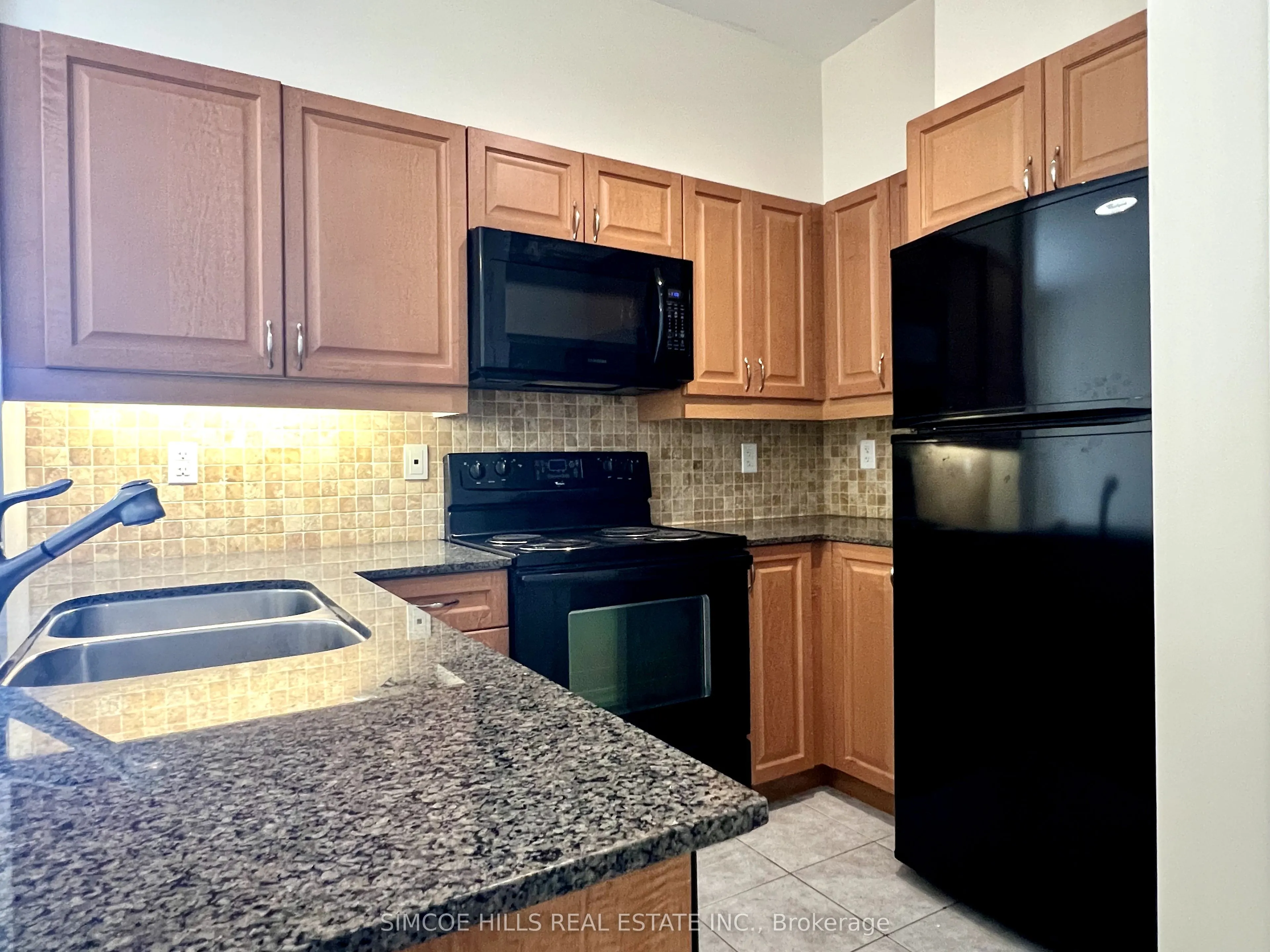 354 Atherley Road, #202