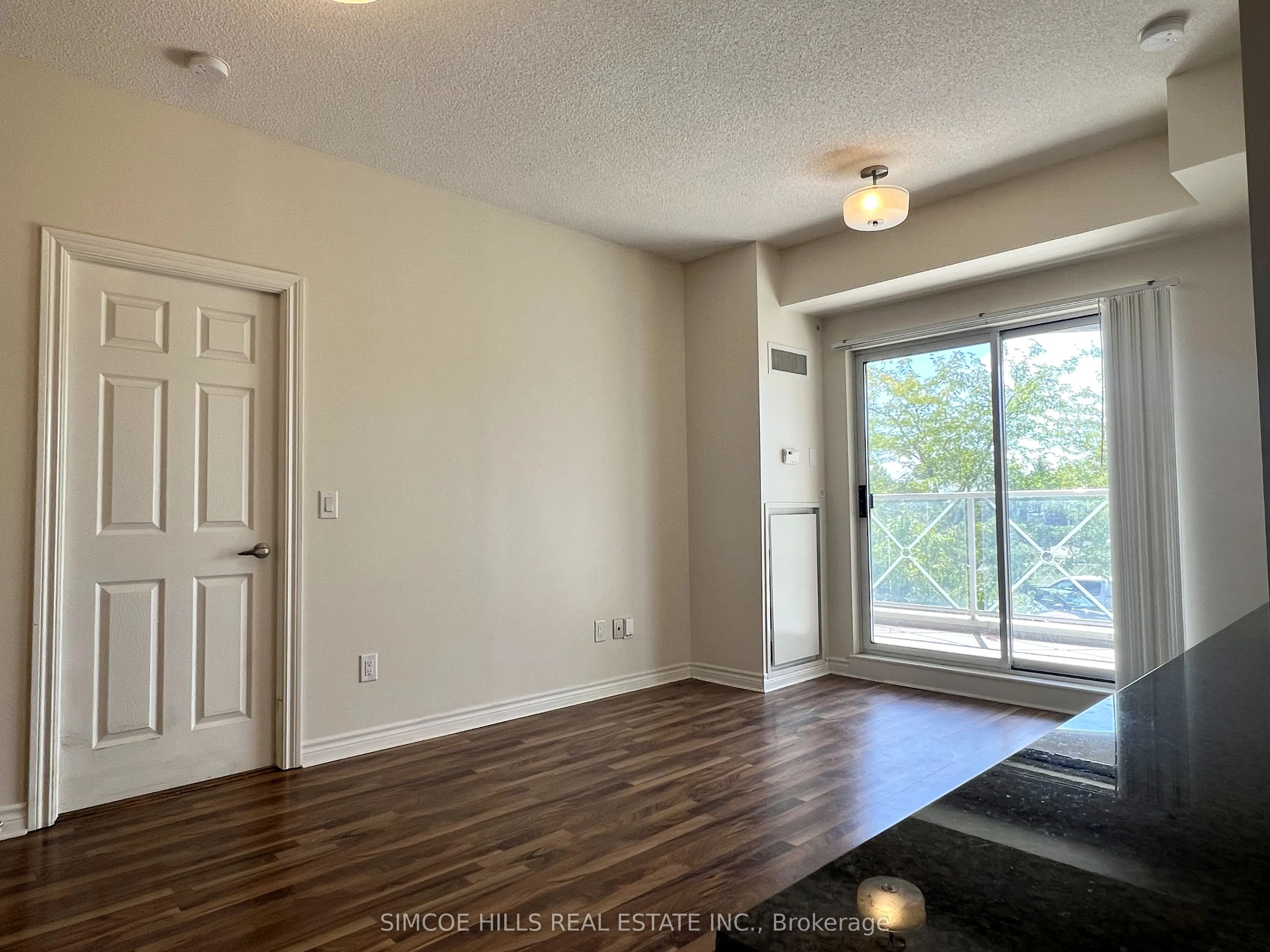 354 Atherley Road, #202