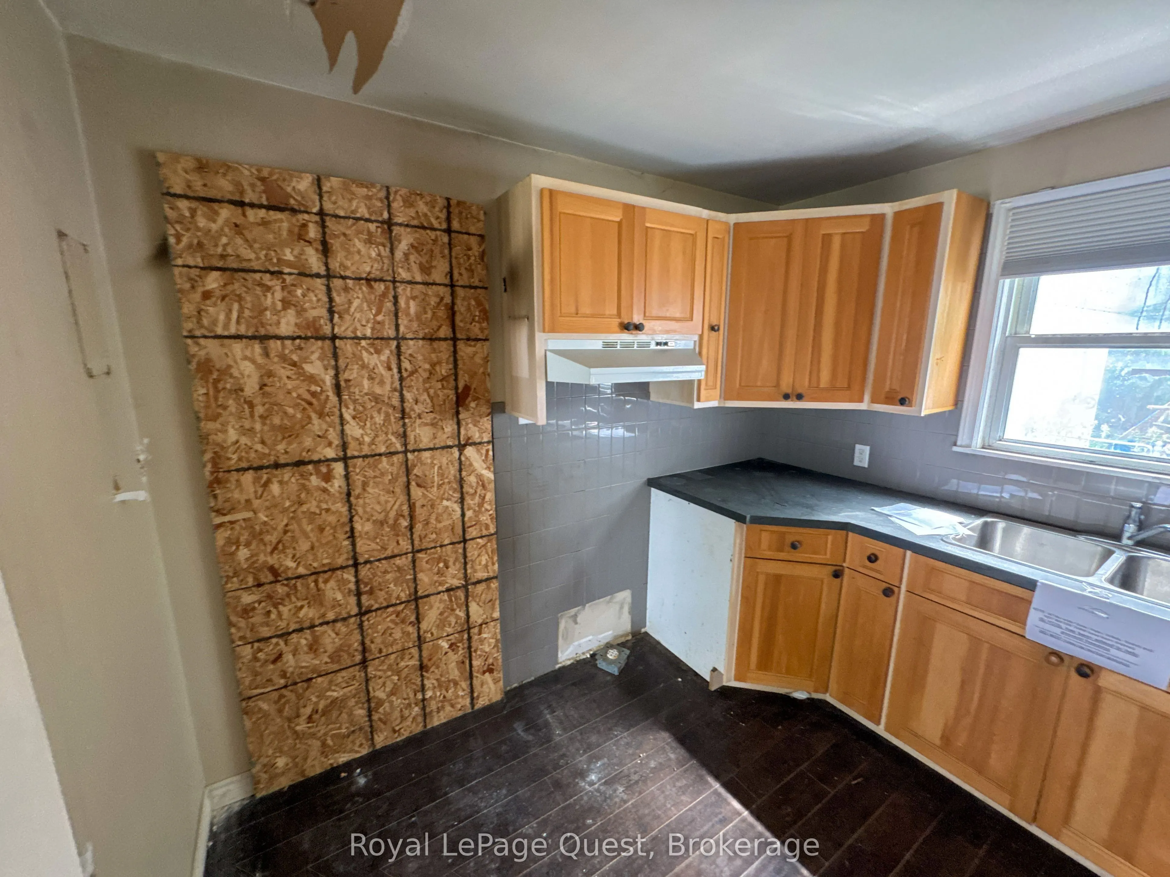 231 Barnett Avenue