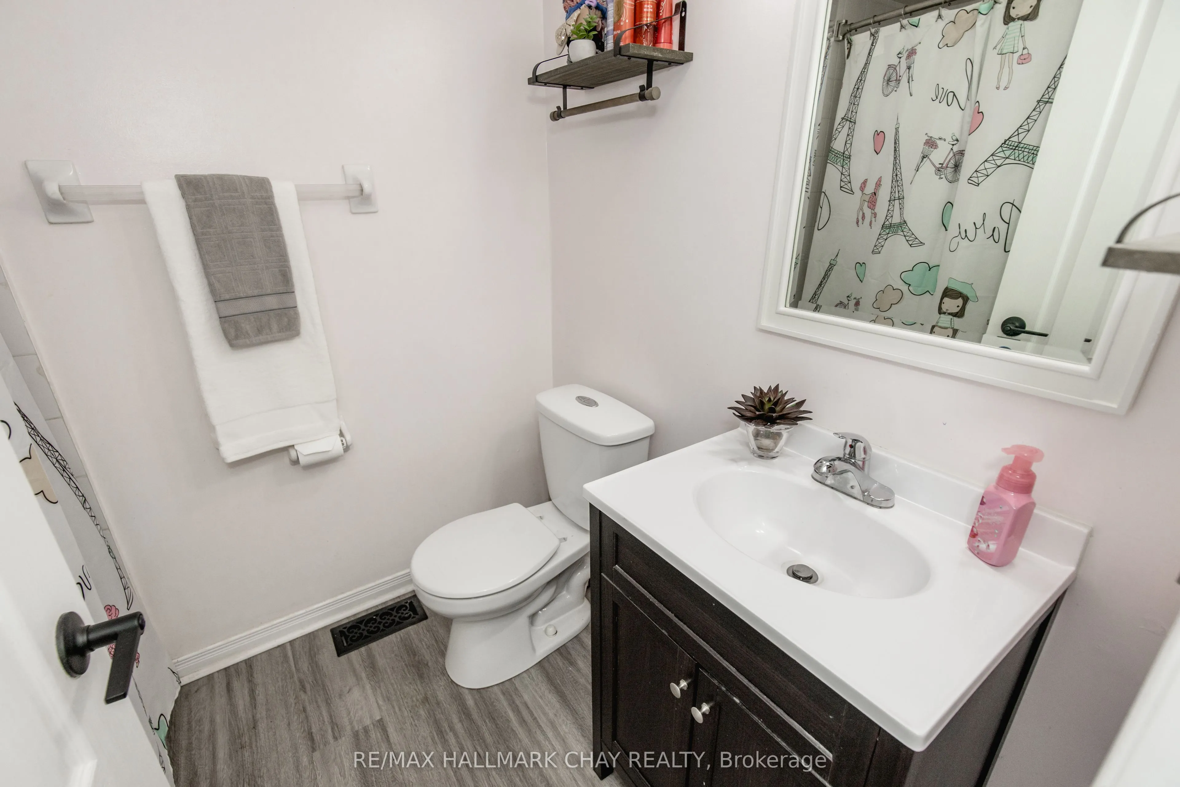 248 Ferndale Drive S