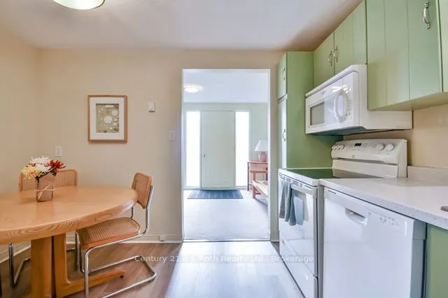 22 TAMARACK Drive