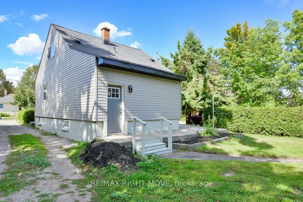 299 Mary Street