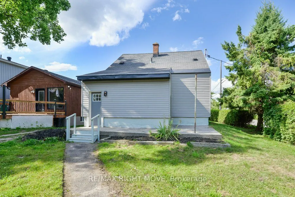 299 Mary Street