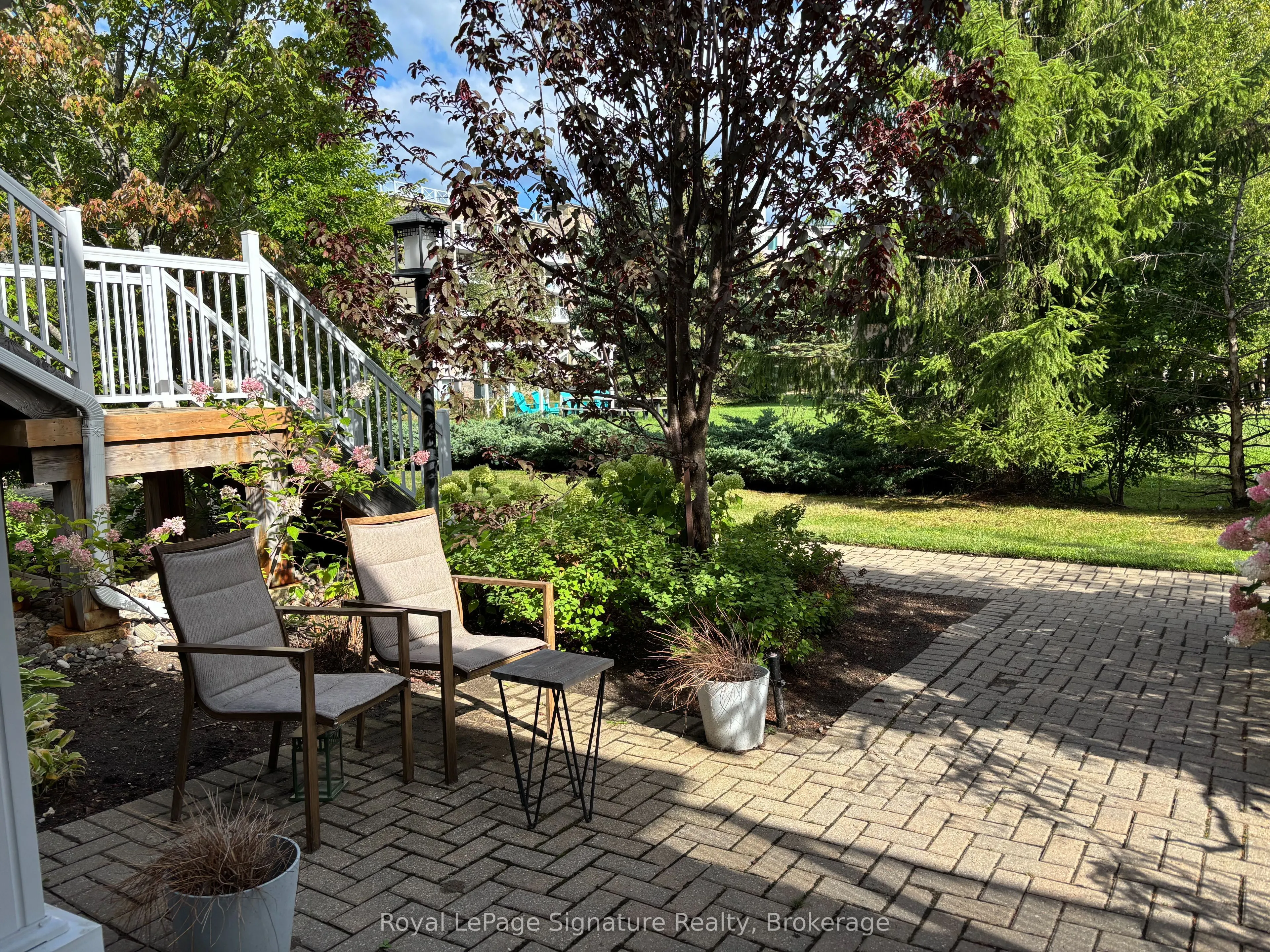 11 DAWSON Drive, #717