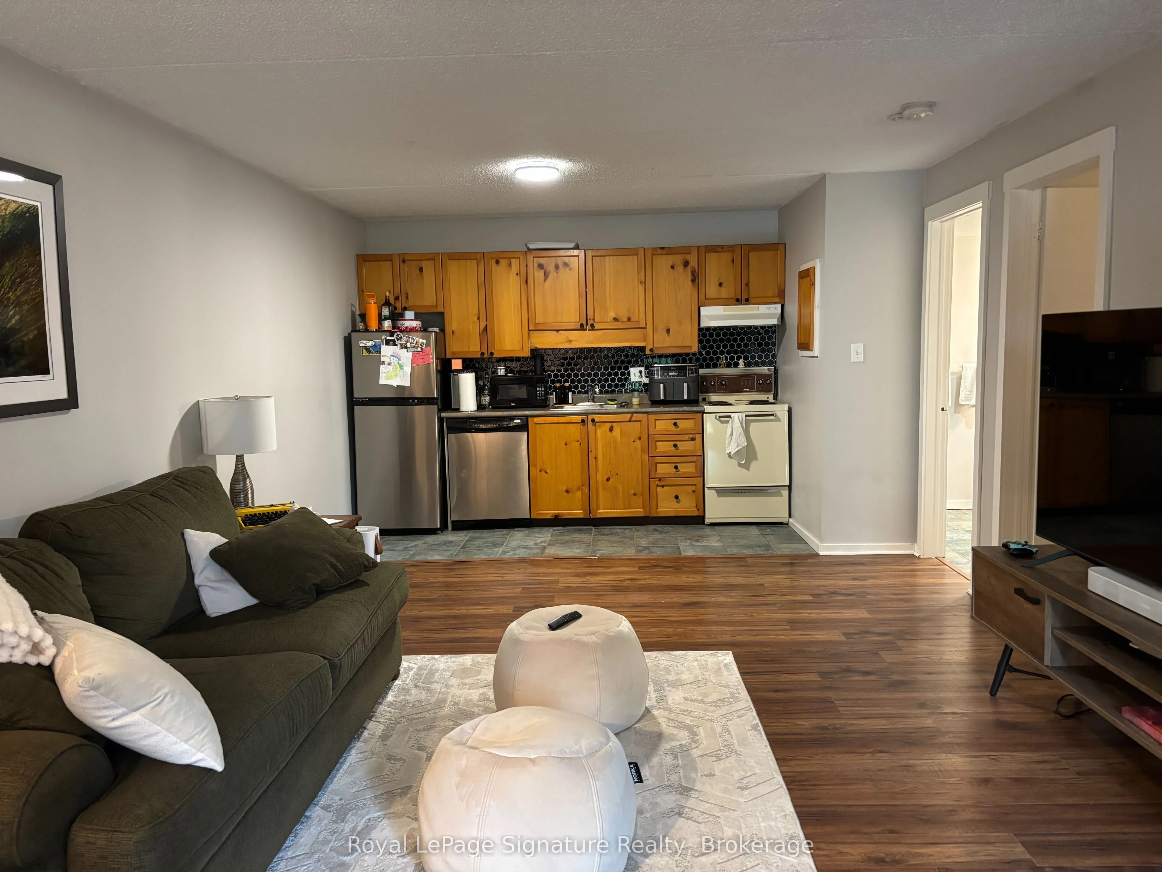 11 DAWSON Drive, #717