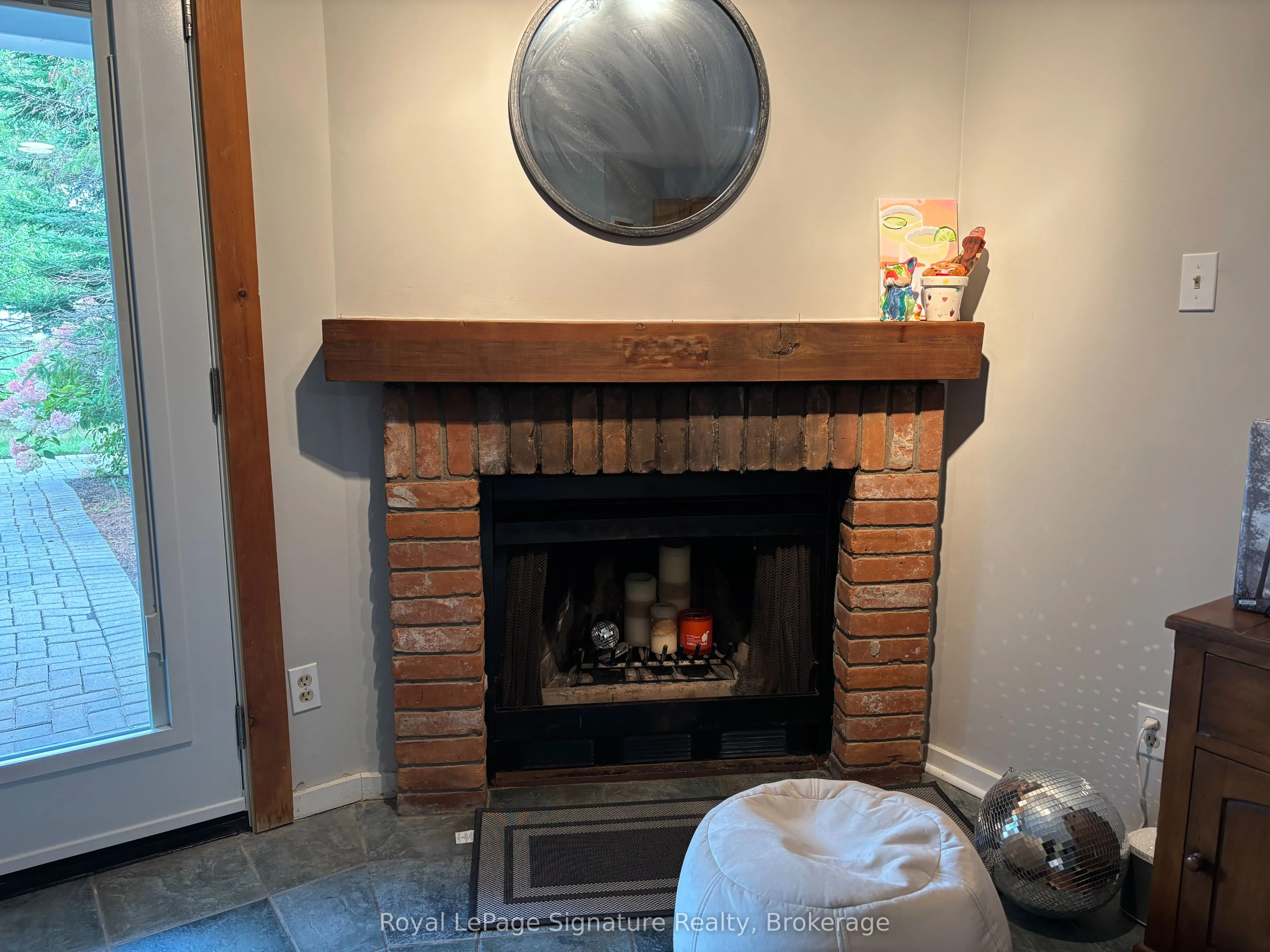 11 DAWSON Drive, #717