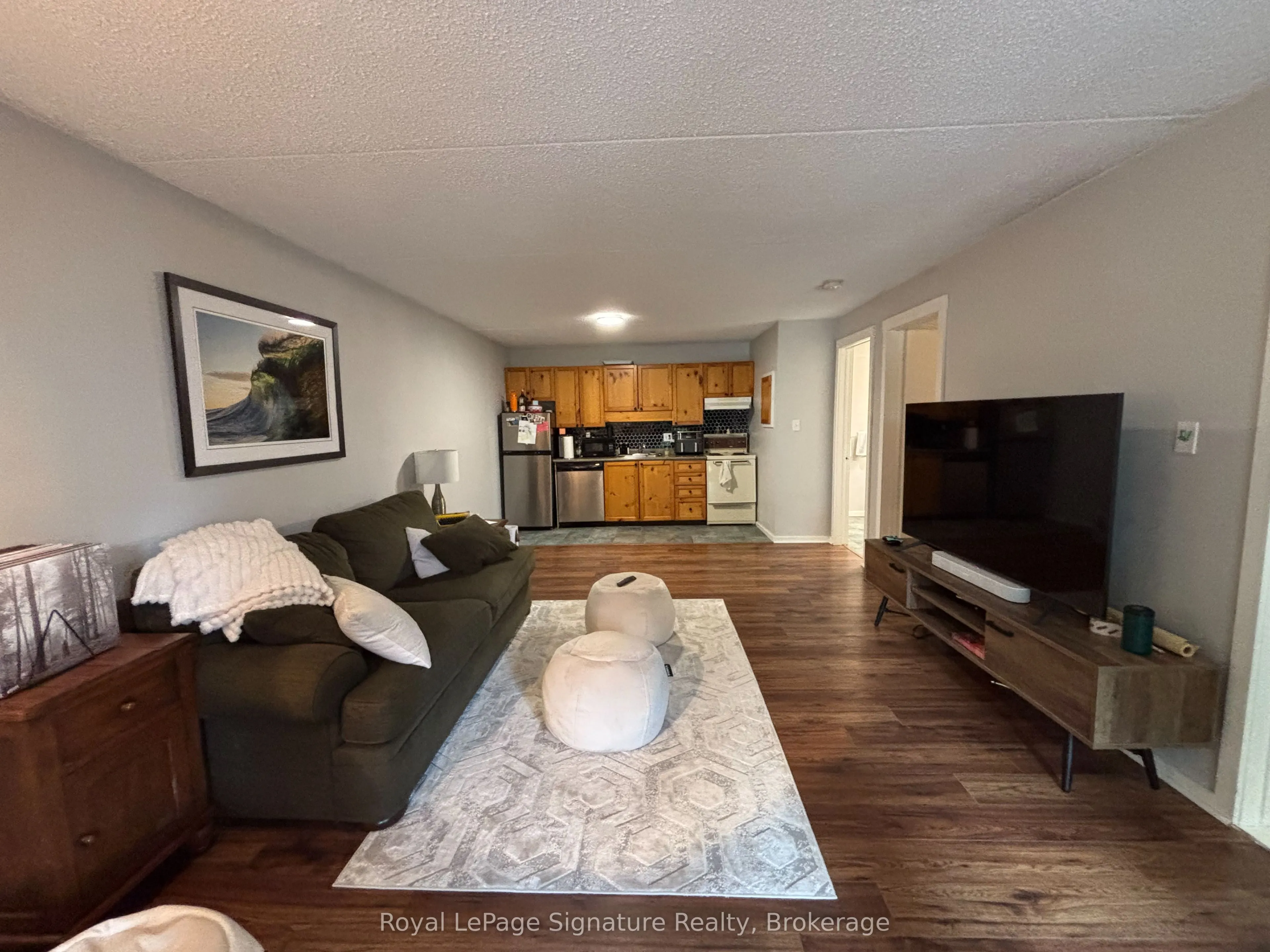 11 DAWSON Drive, #717