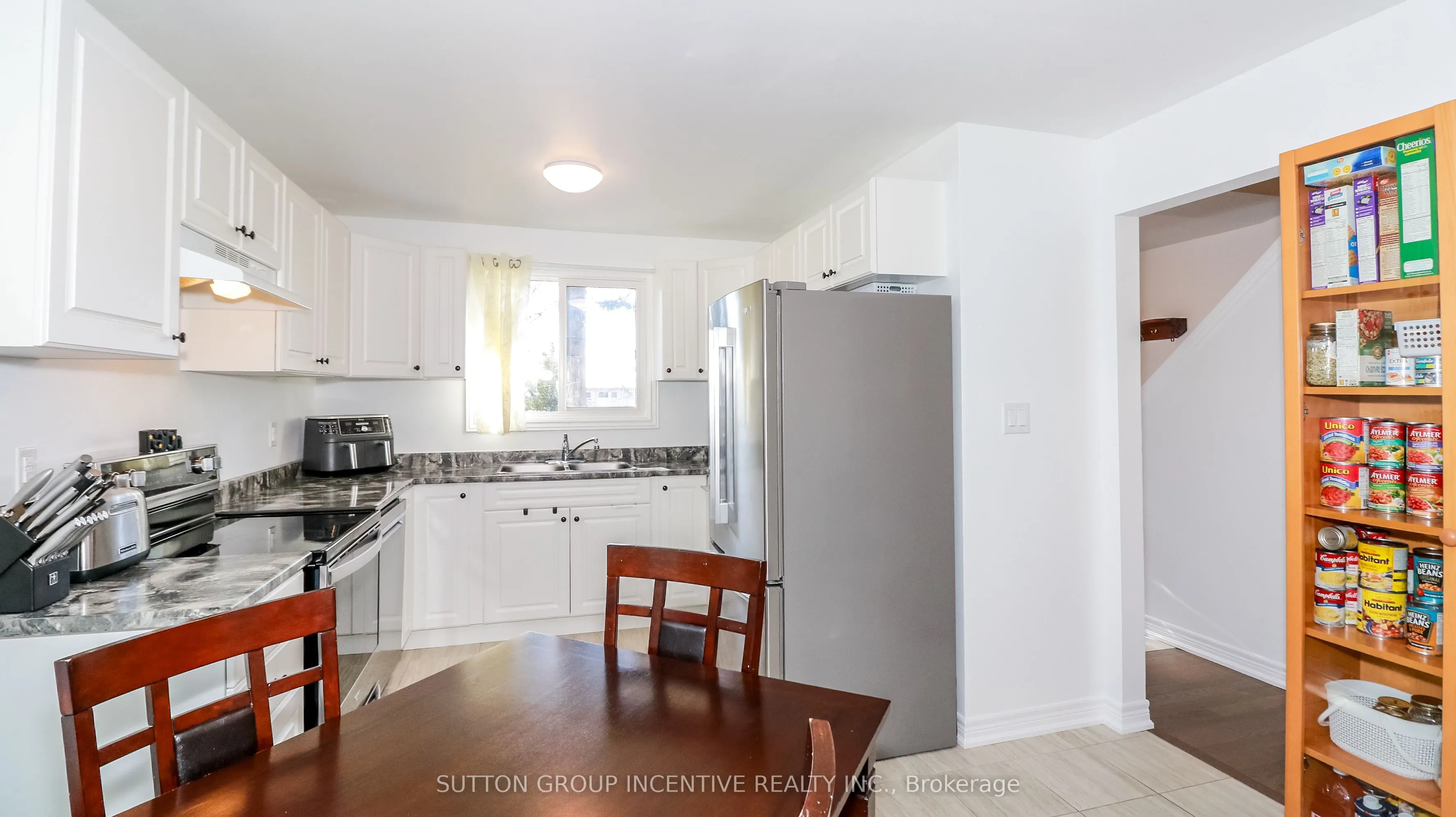 220 Letitia Street