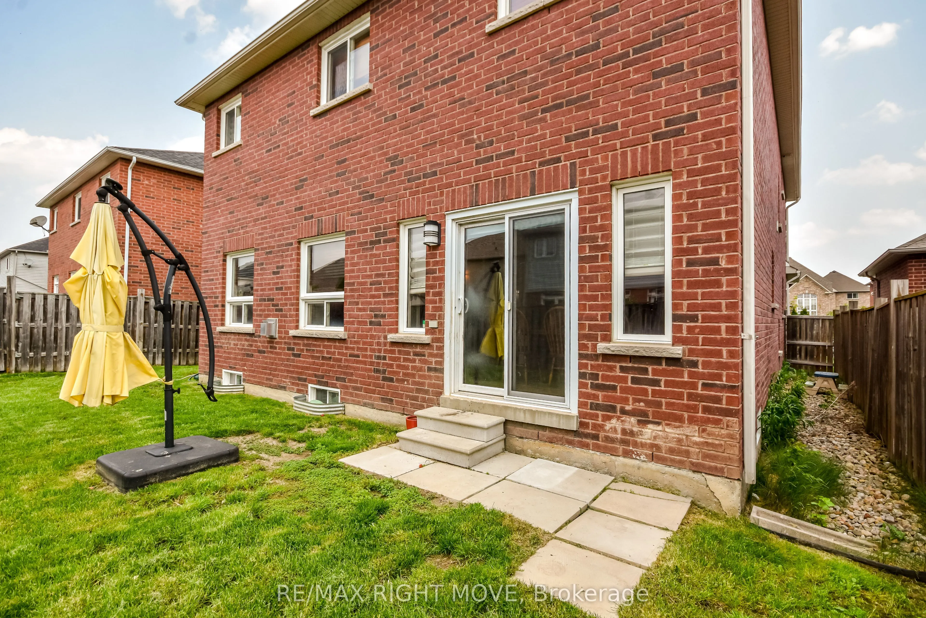 132 The Queensway