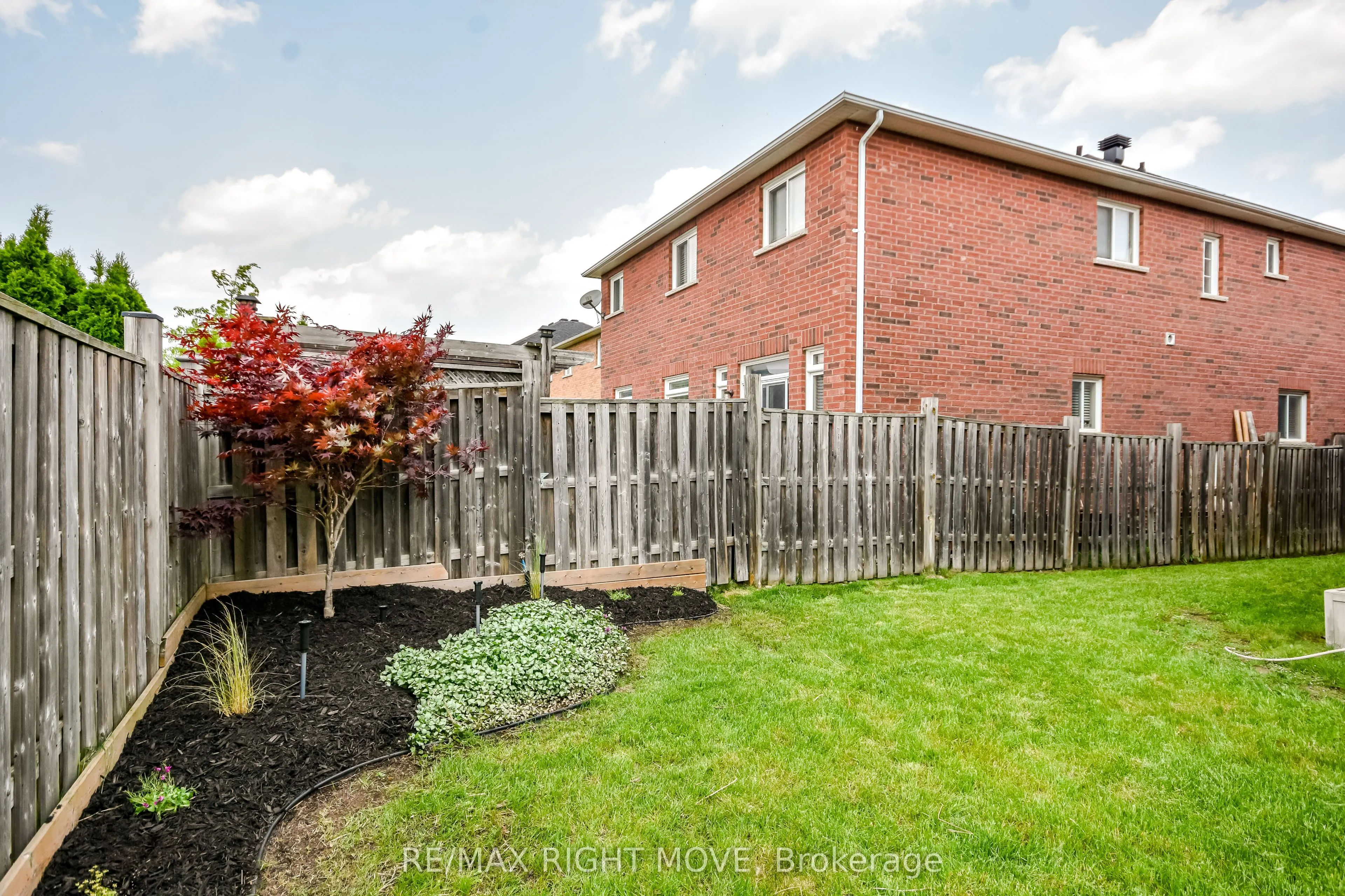 132 The Queensway