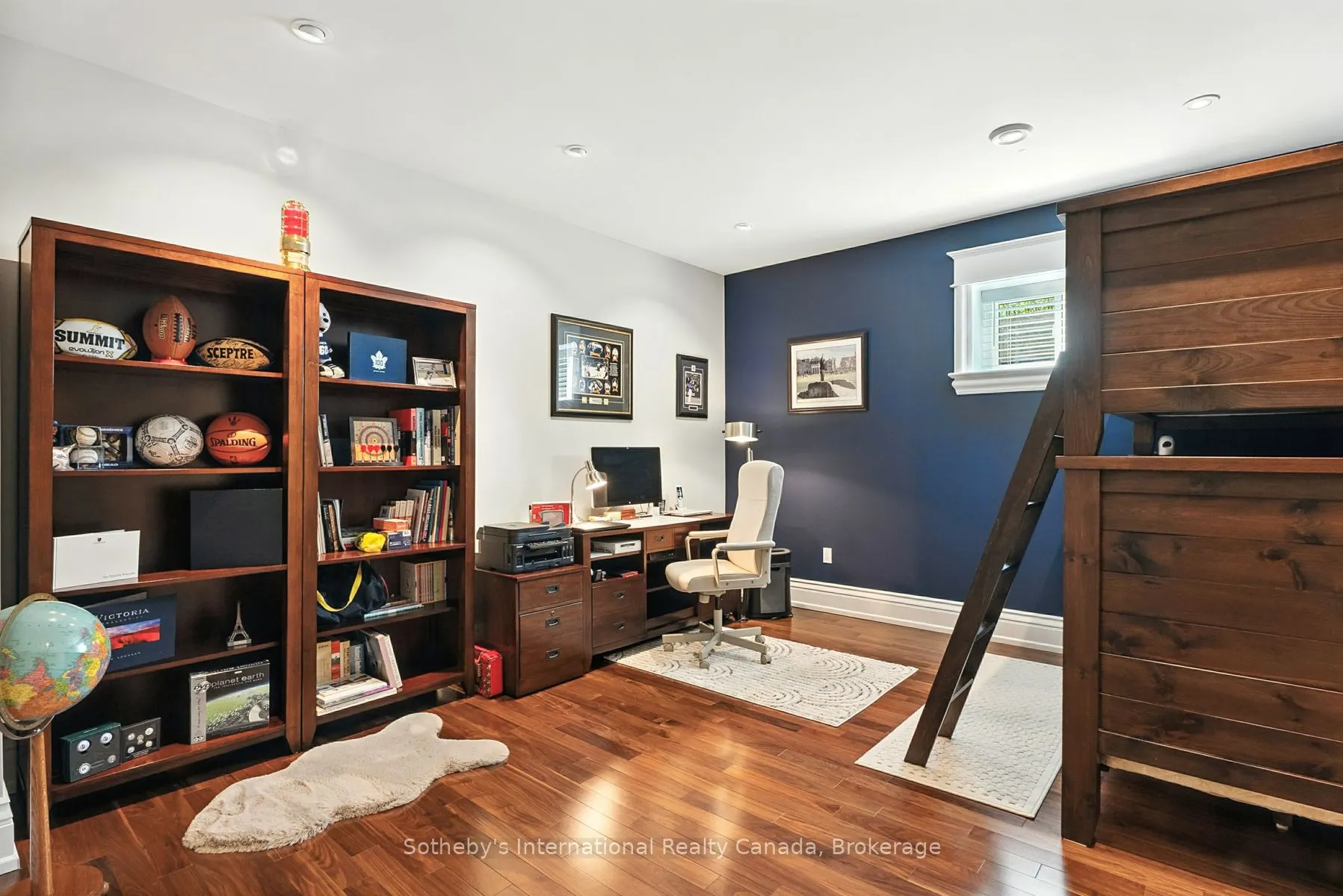 153 Creighton Street S