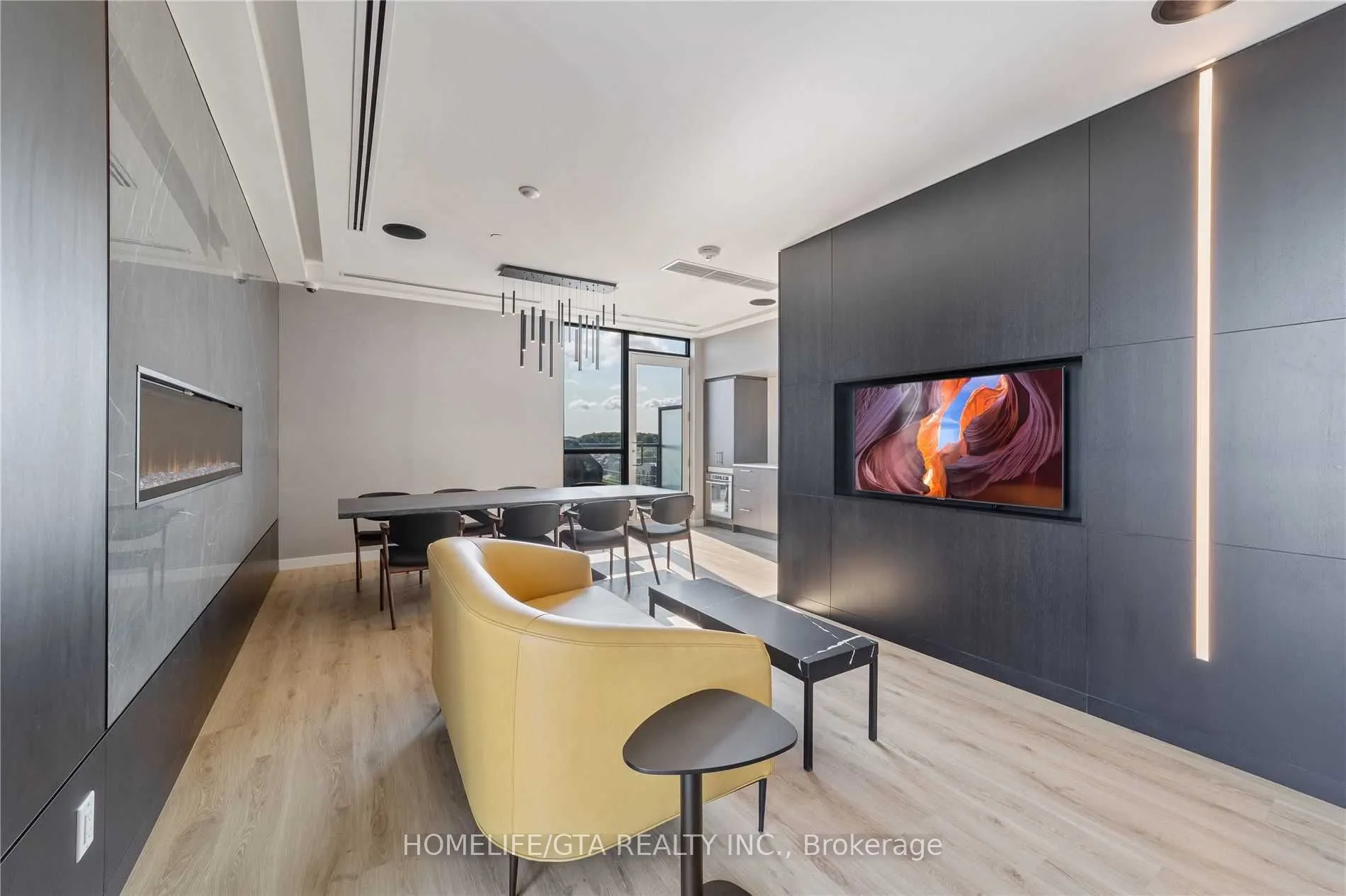681 Yonge Street, #229
