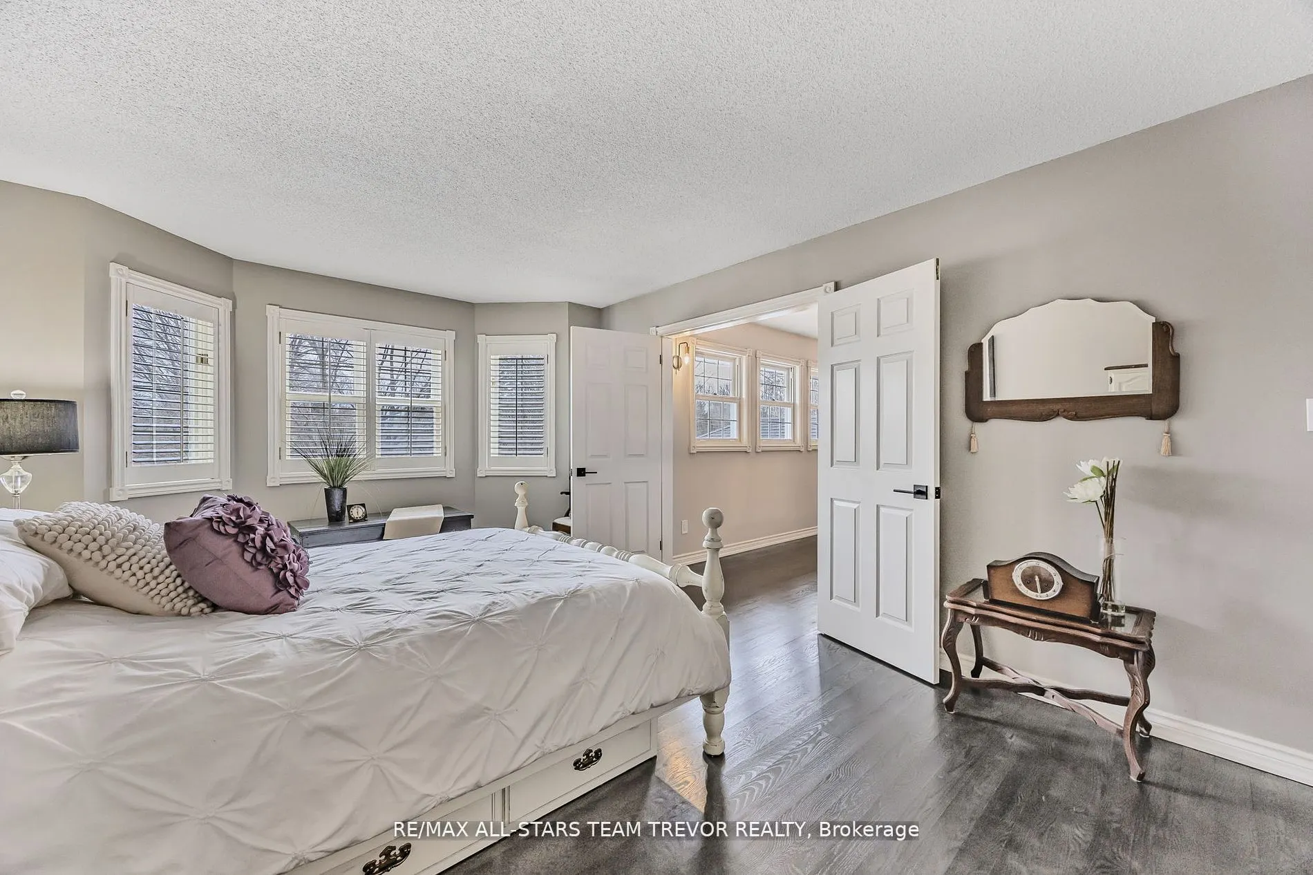 5 Bailey Crescent