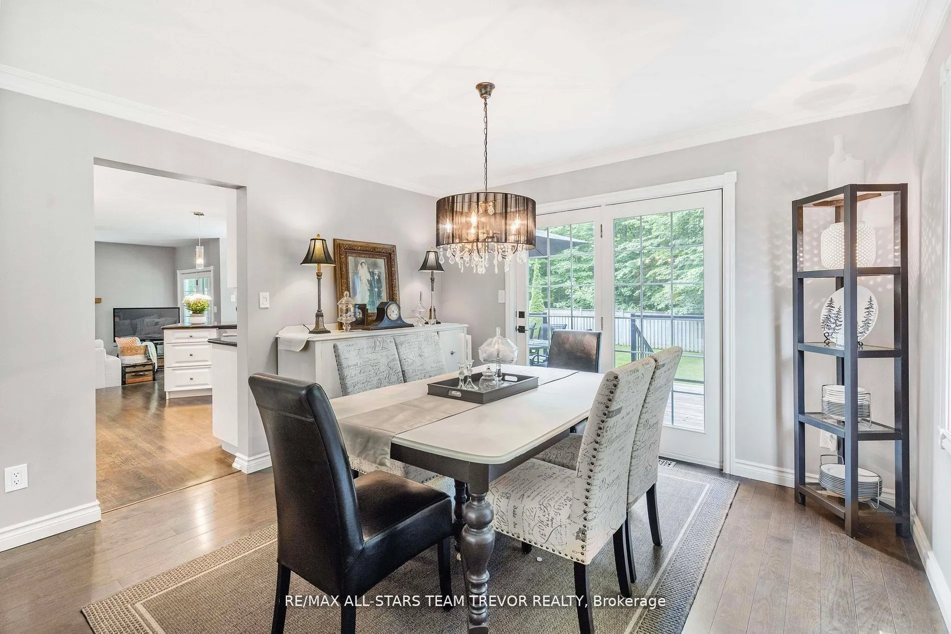 5 Bailey Crescent