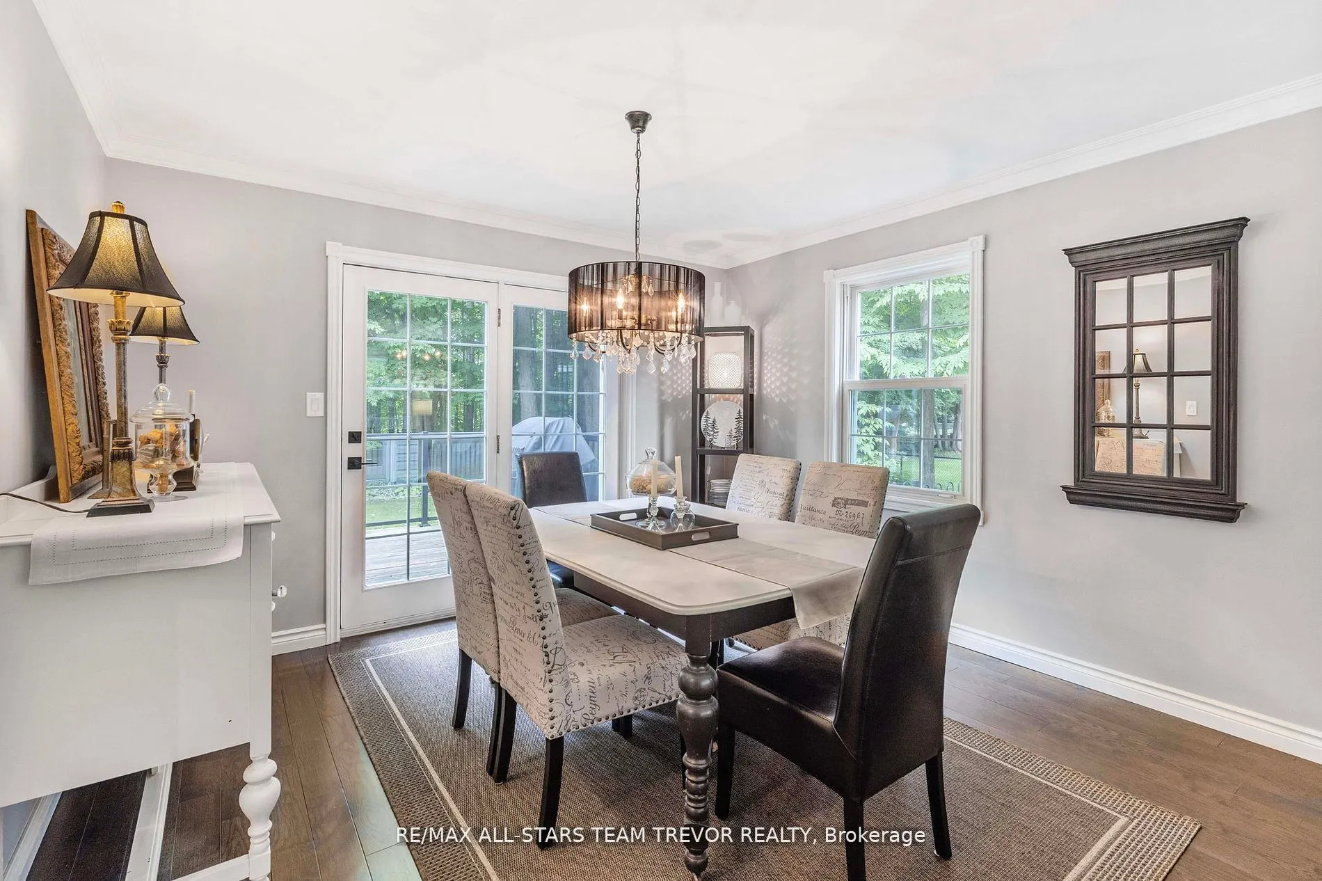 5 Bailey Crescent