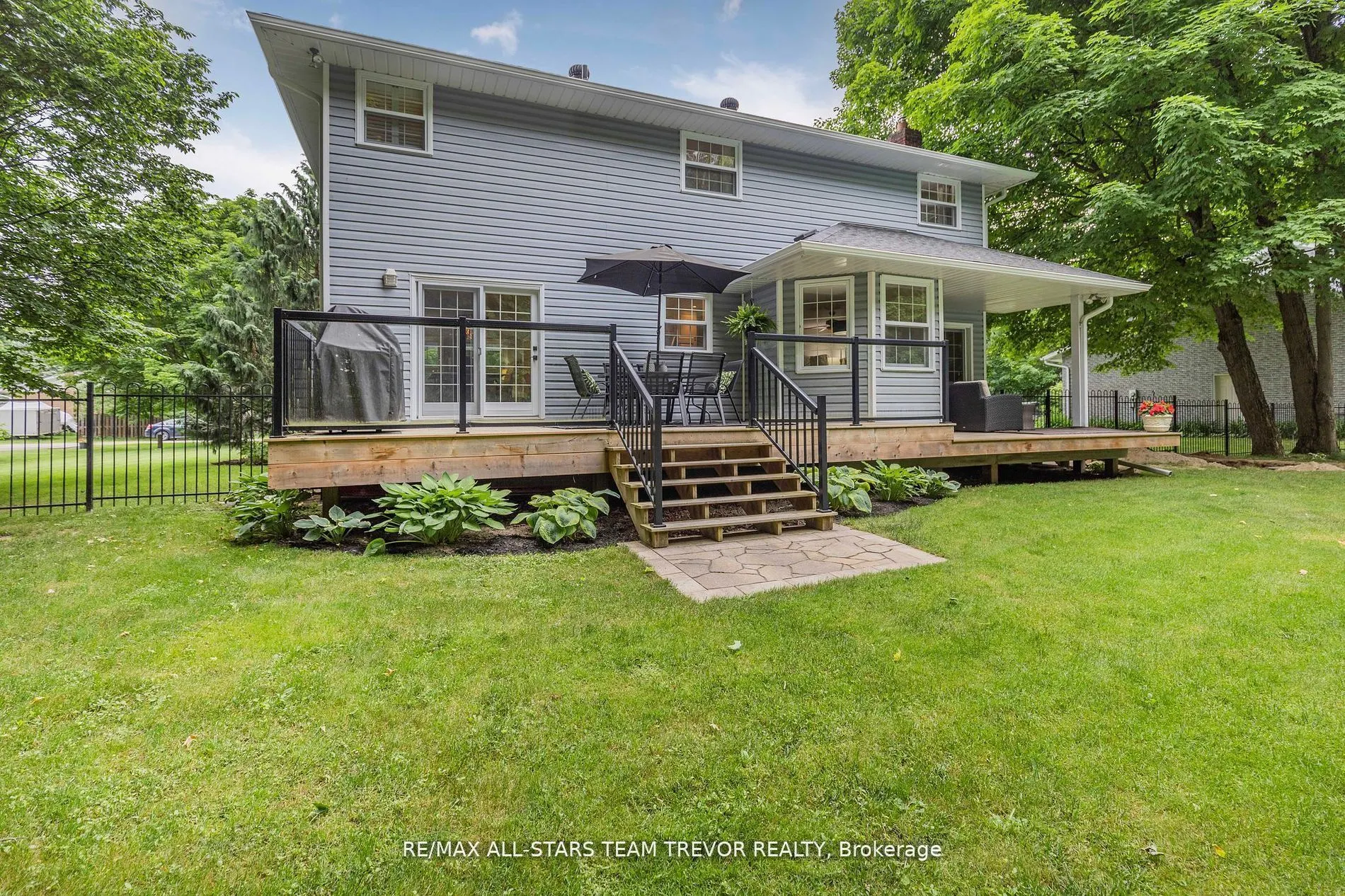 5 Bailey Crescent