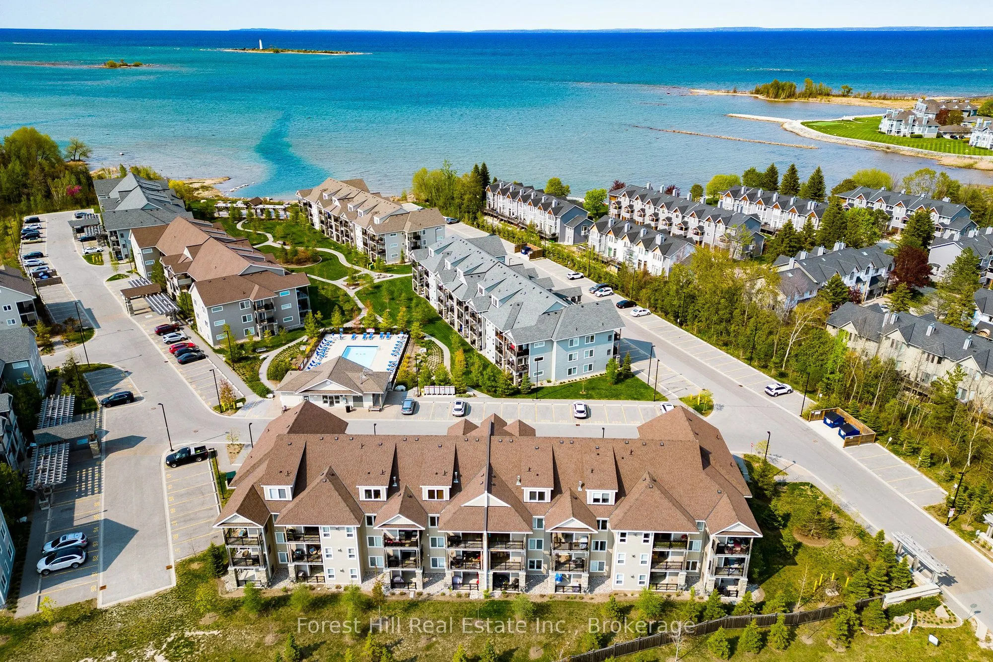 2 ANCHORAGE Crescent, #108