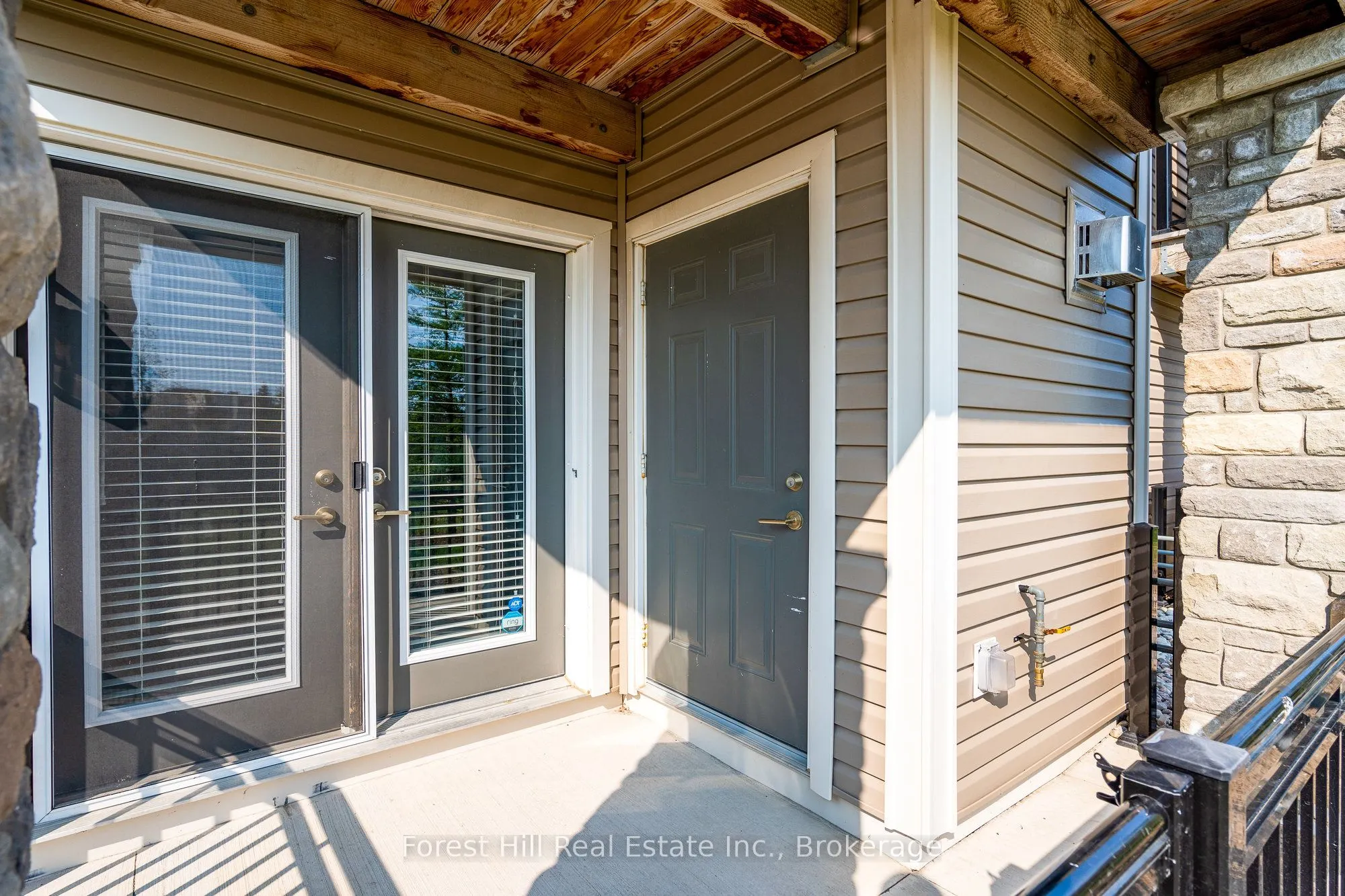 2 ANCHORAGE Crescent, #108