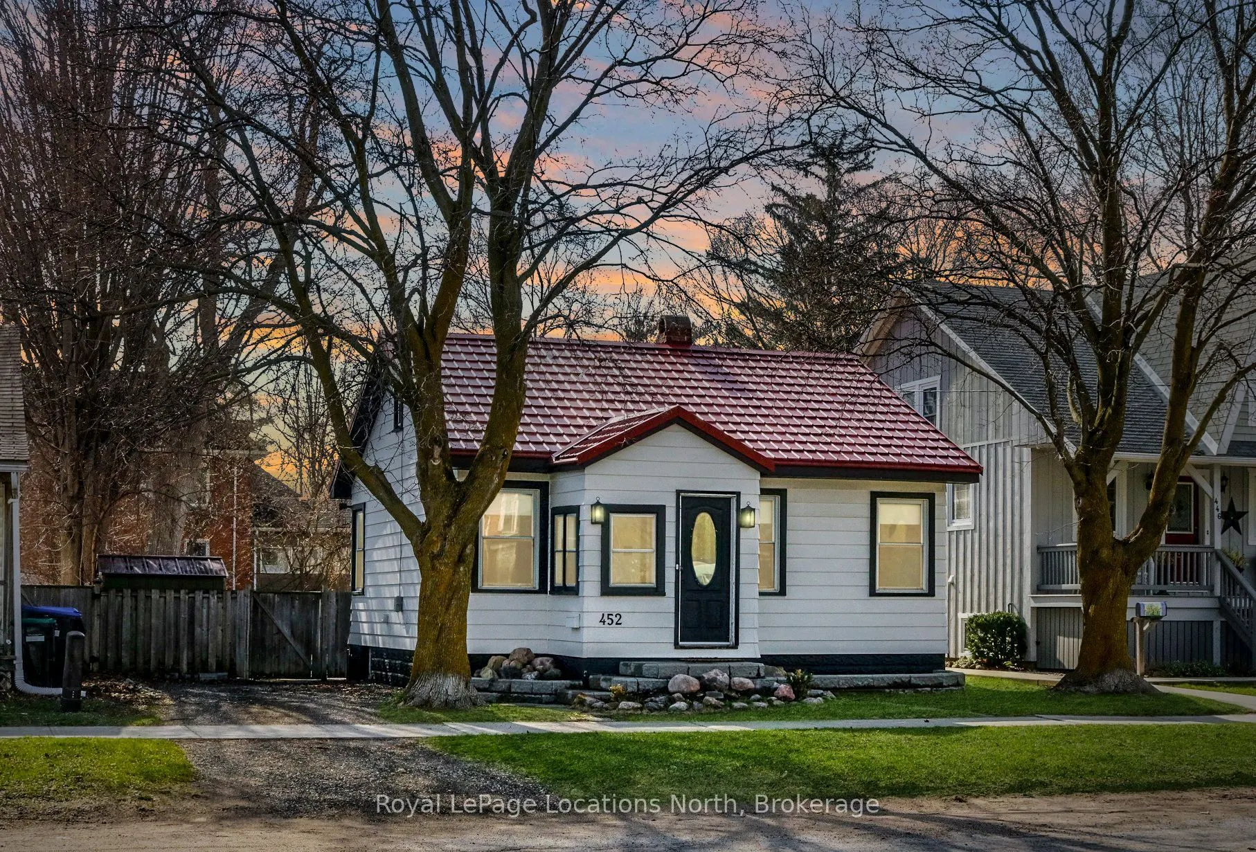 452 Hurontario Street