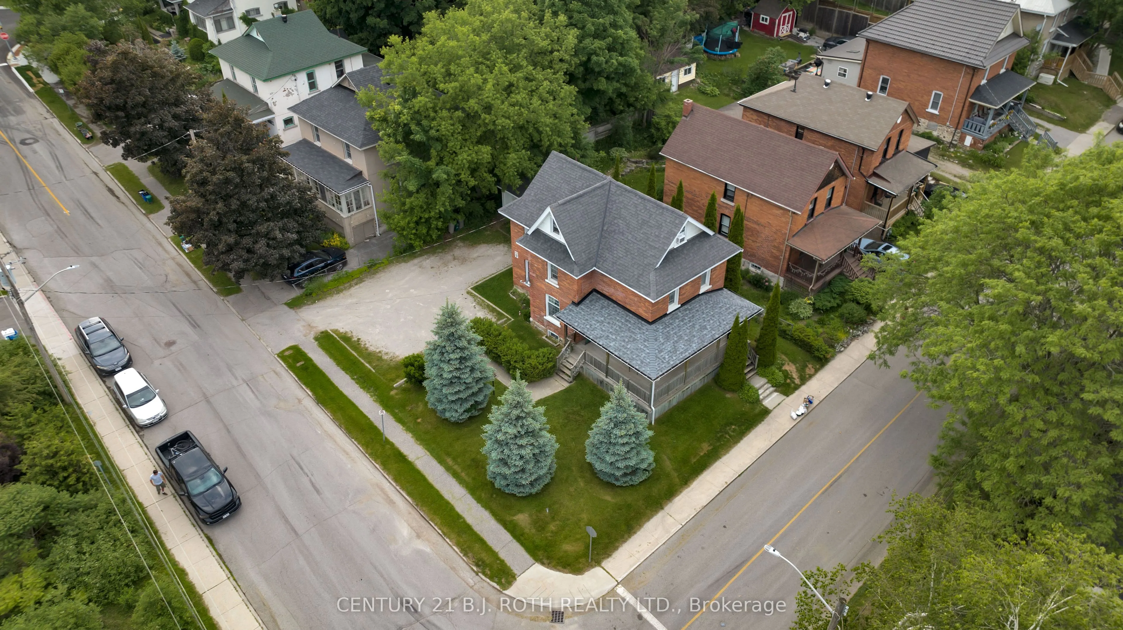 165 Parkview Avenue