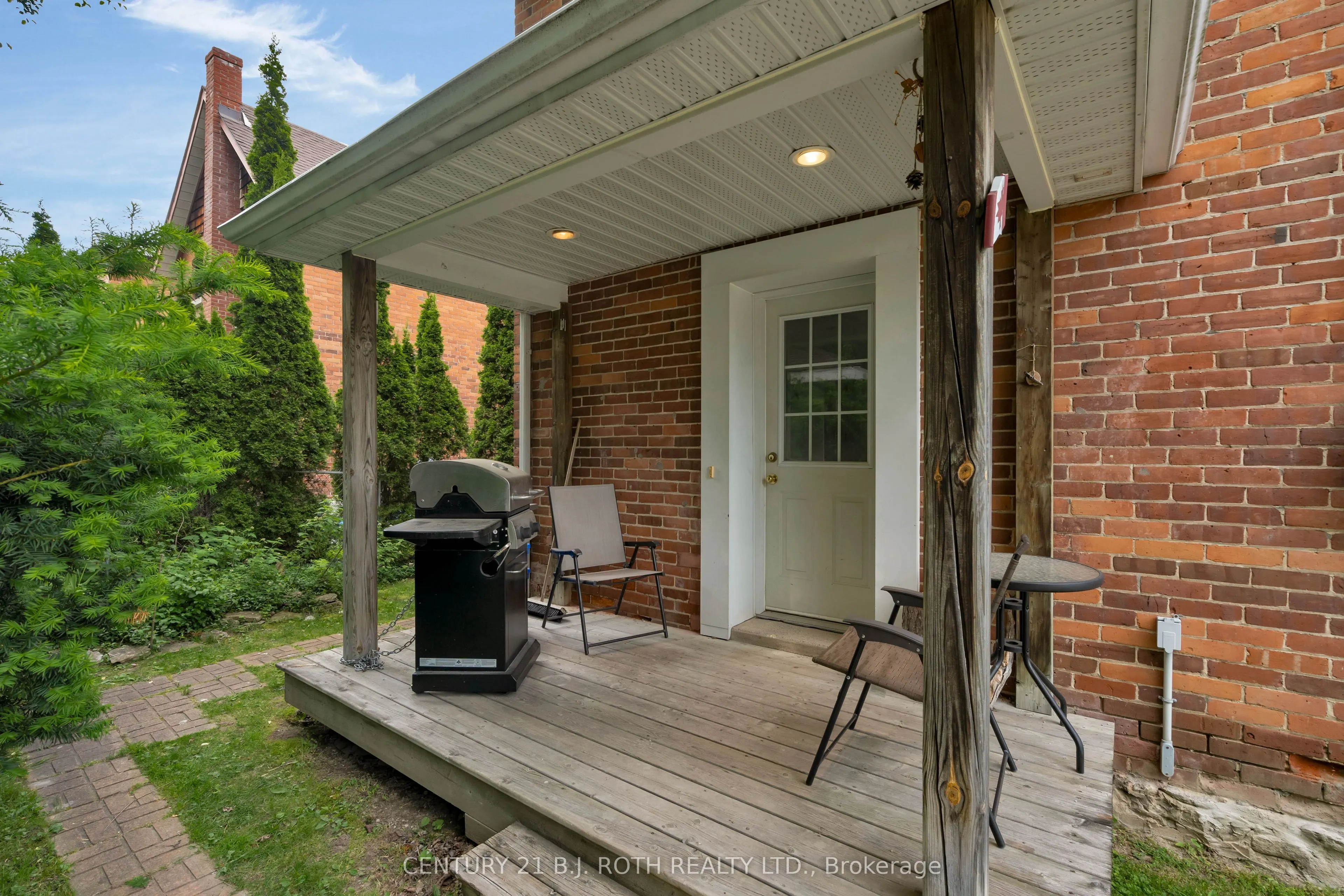 165 Parkview Avenue