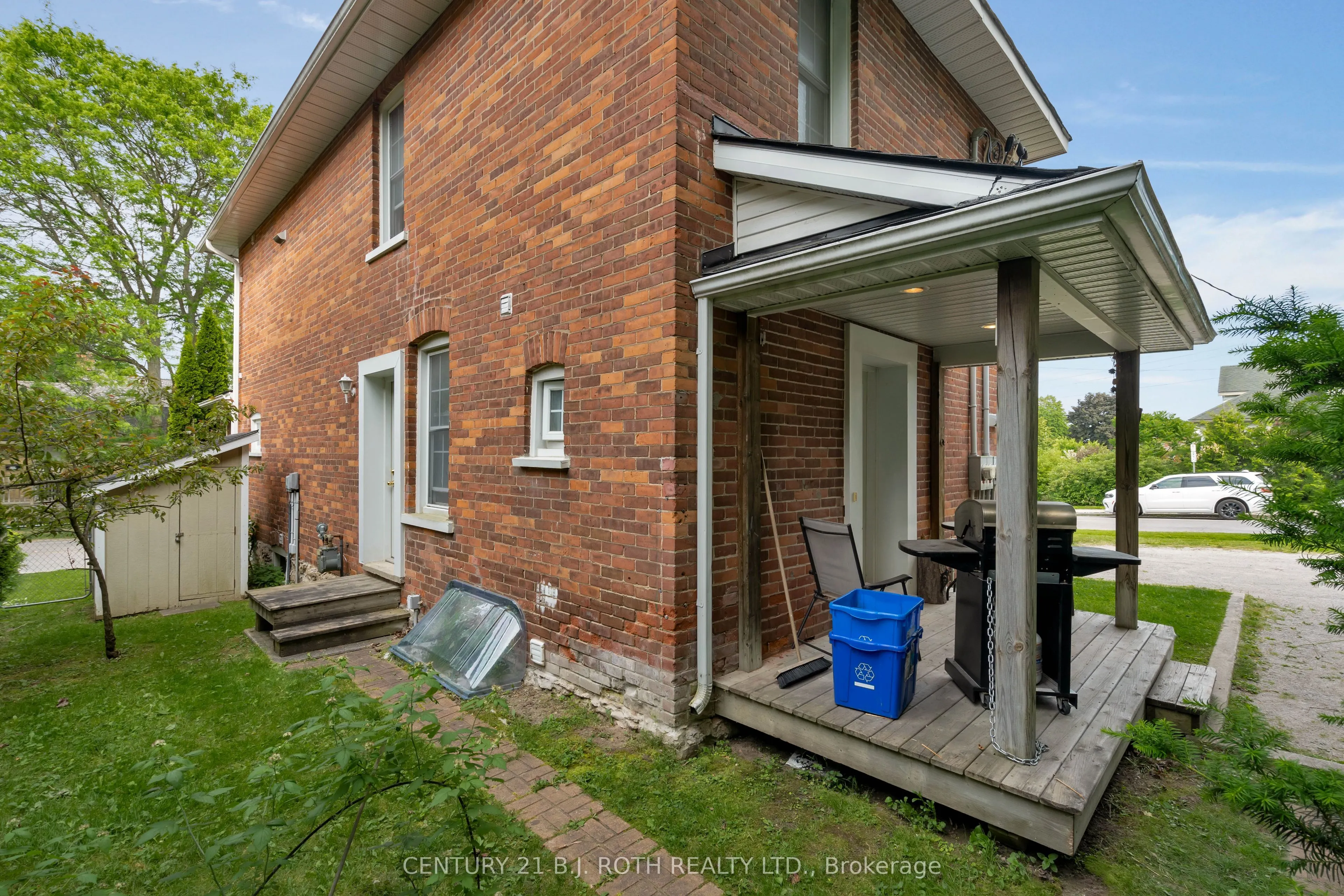 165 Parkview Avenue