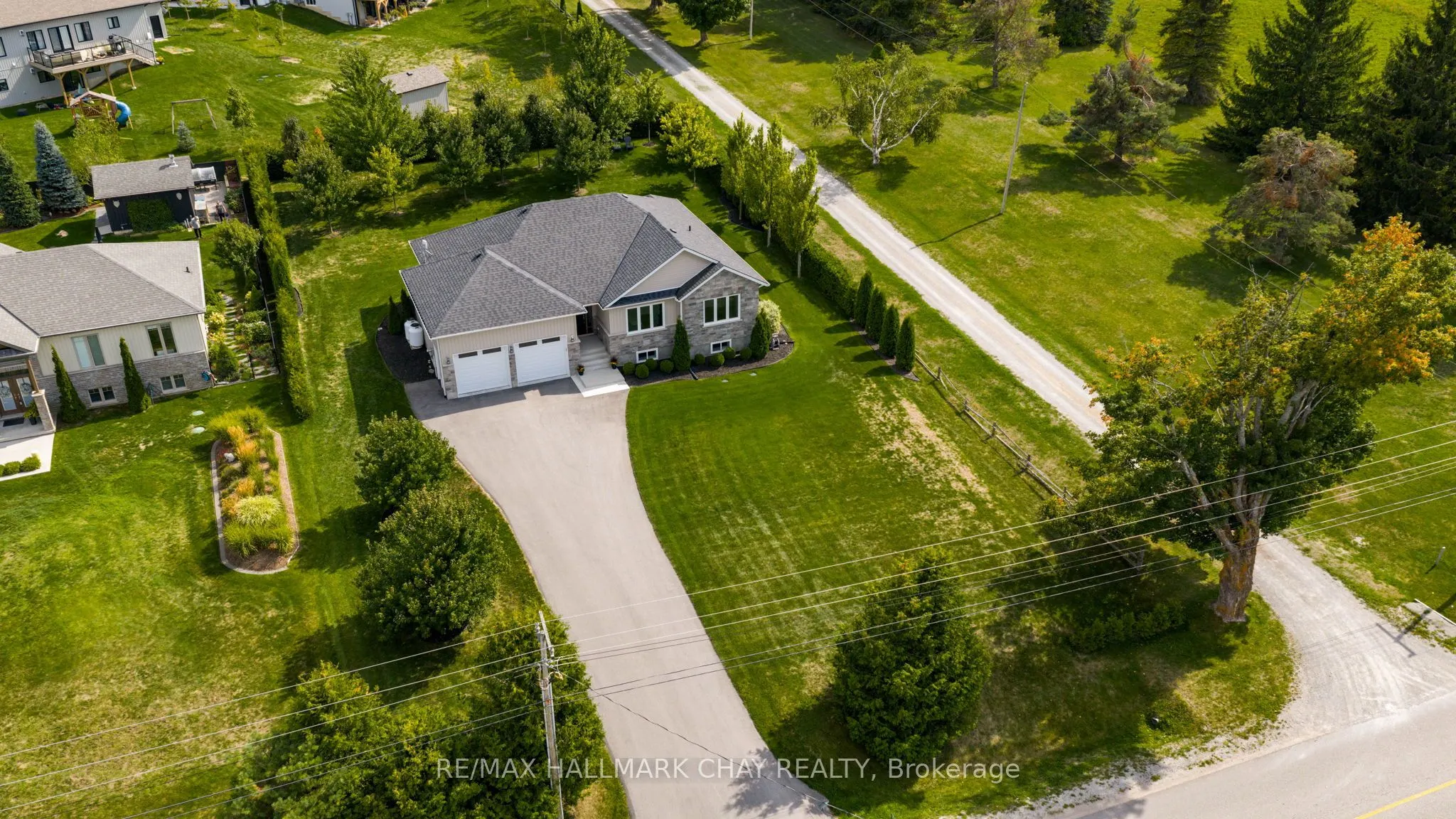 1415 15 16 Side Road E