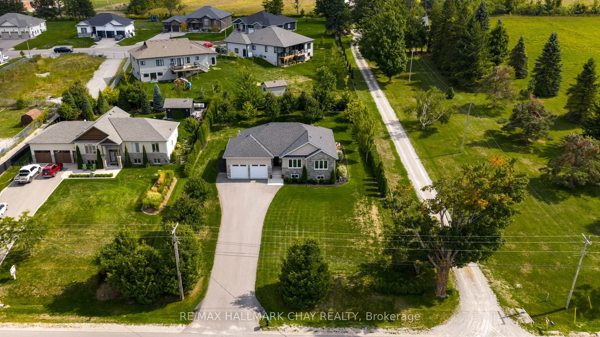 1415 15 16 Side Road E