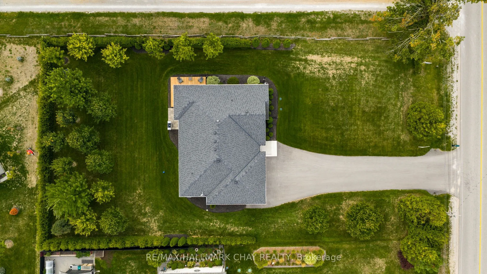 1415 15 16 Side Road E