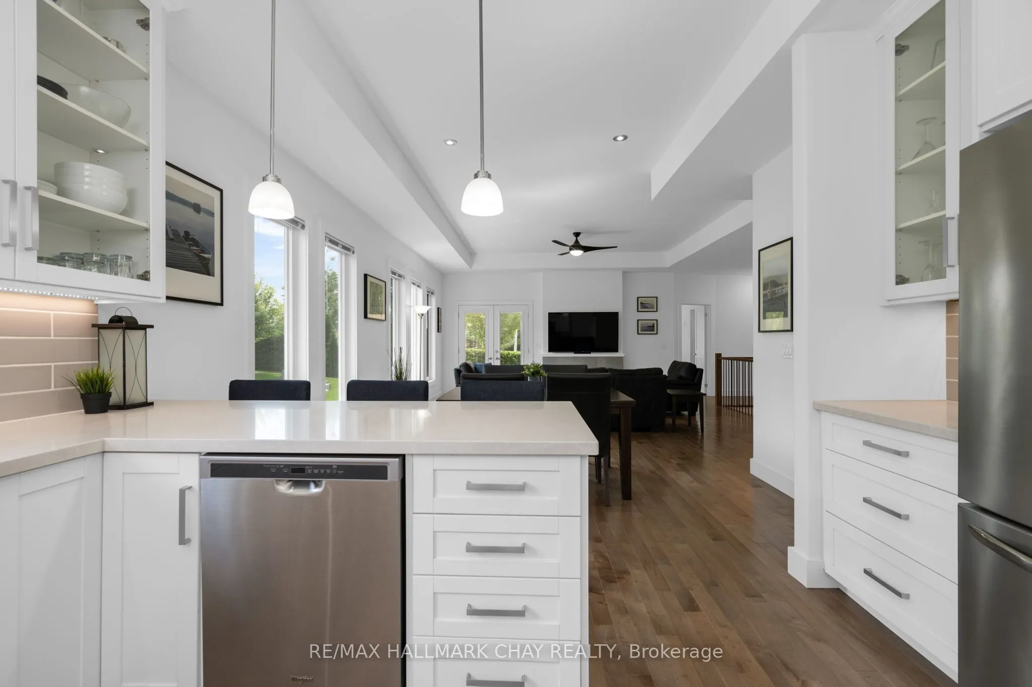 1415 15 16 Side Road E