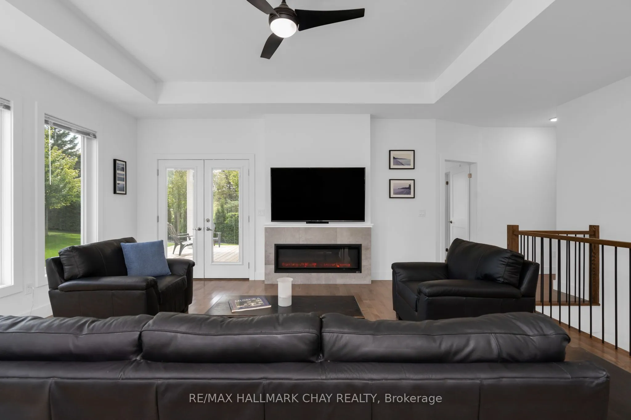 1415 15 16 Side Road E